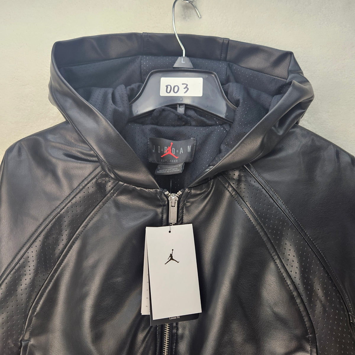 JORDAN WOMEN'S MEDIUM FAUX LEATHER JACKET FULL ZIP HOODED CROPPED IF0947-010