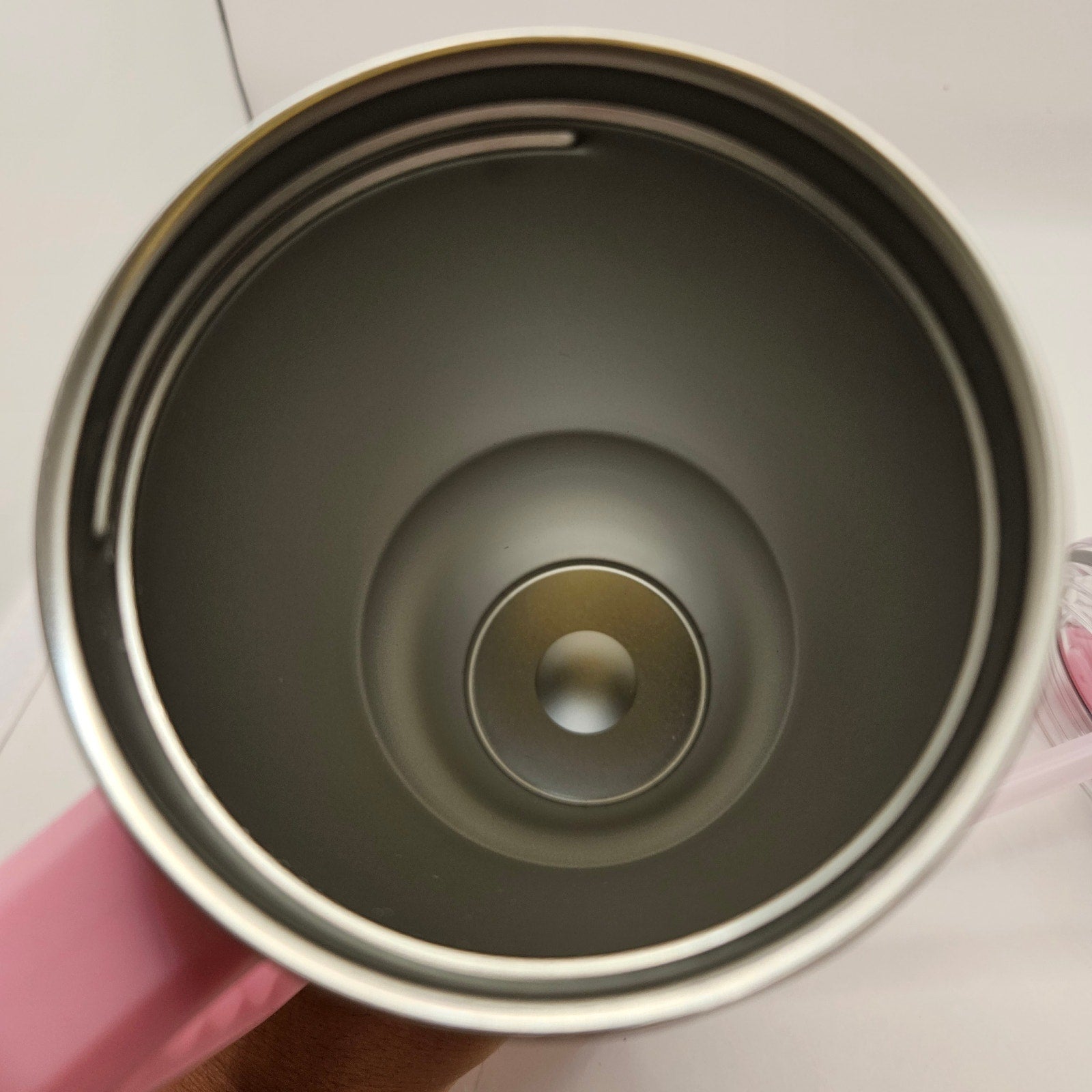 32oz PINK STRAWBERRY FLOWER TUMBLER W STRAW BRAND NEW