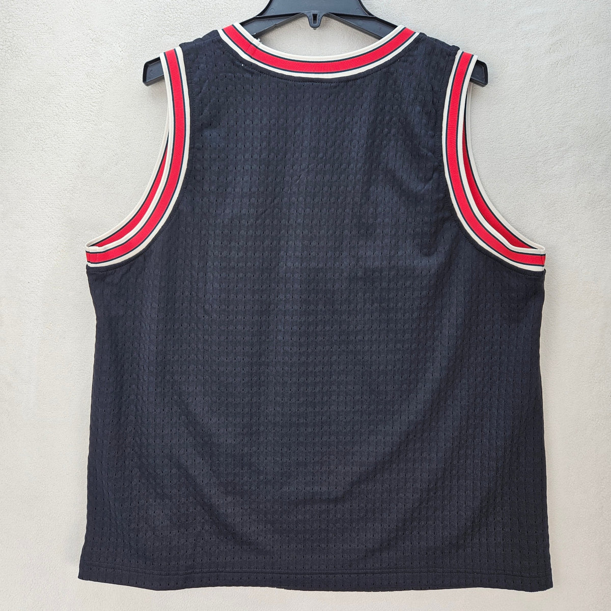 ADIDAS MEN'S XLARGE ORIGINALS TREFOIL BLACK TANK SIDELINE JERSAEY KG2847 THICK