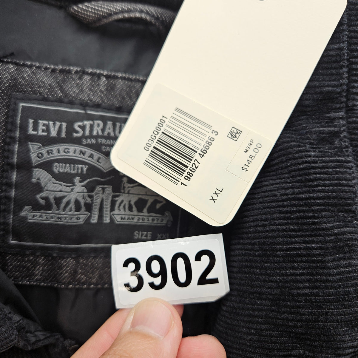 LEVI'S MEN'S XXL WILD WEST DENIM CORDUROY DOWN FILL VEST HAMILTON HEIGHTS BLACK