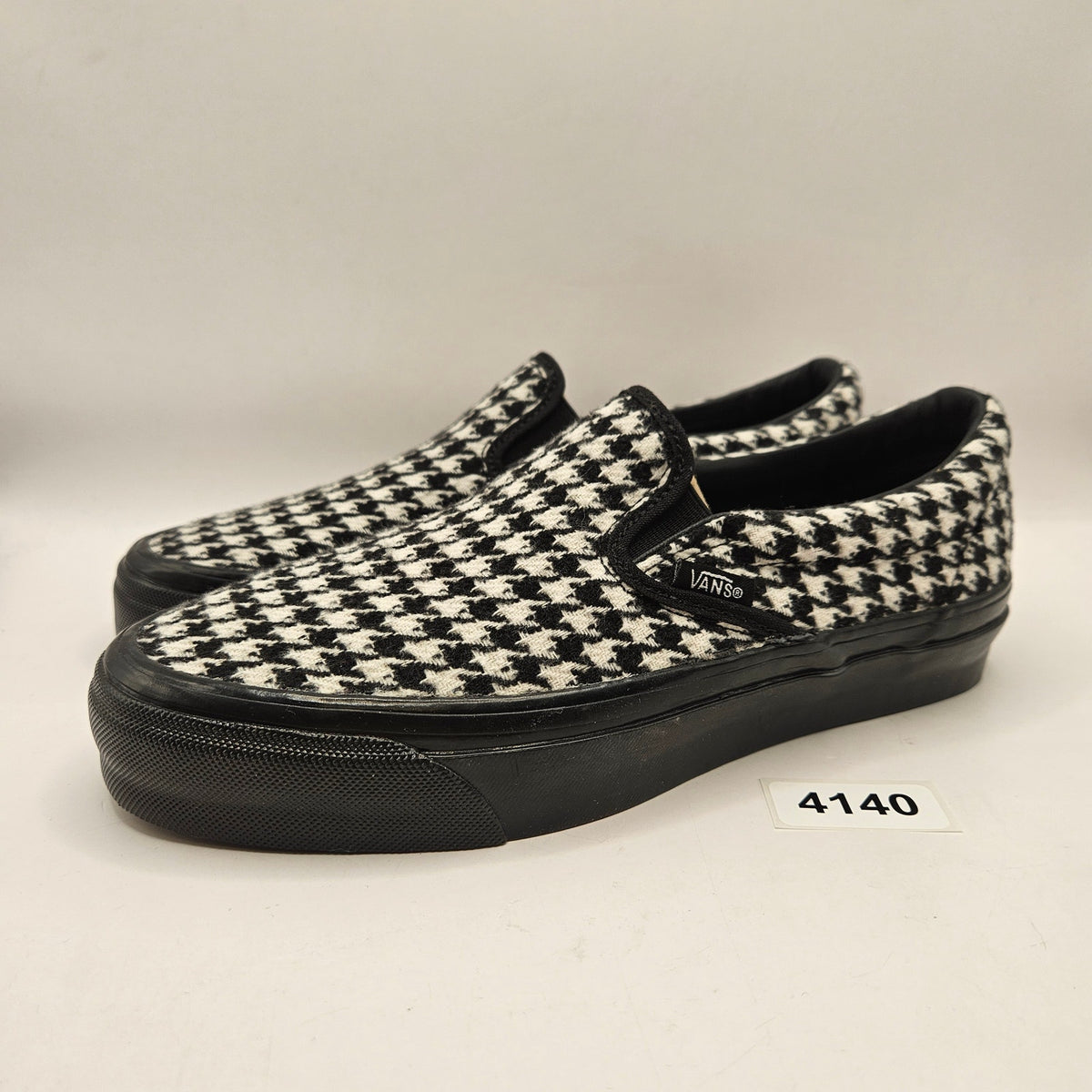 VANS WOMEN'S 7 LX CLASSIC 98 SLIP-ON HOUNDSTOOTH BLACK WHITE NWOB