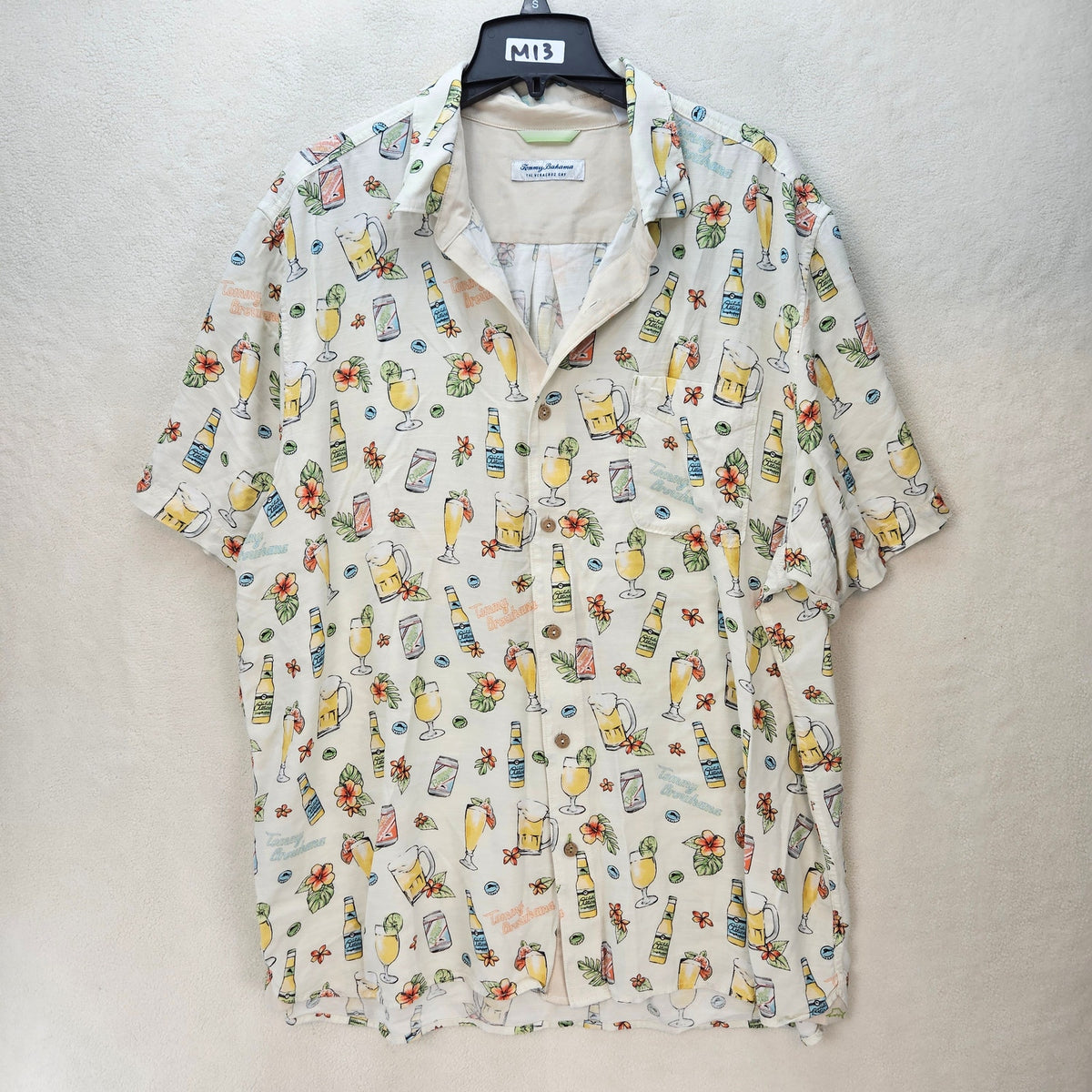 TOMMY BAHAMAS MEN'S XL TALL VERACRUZ CAY SHORT SLEEVE ALL OVER PRINT SHIRT BEIGE