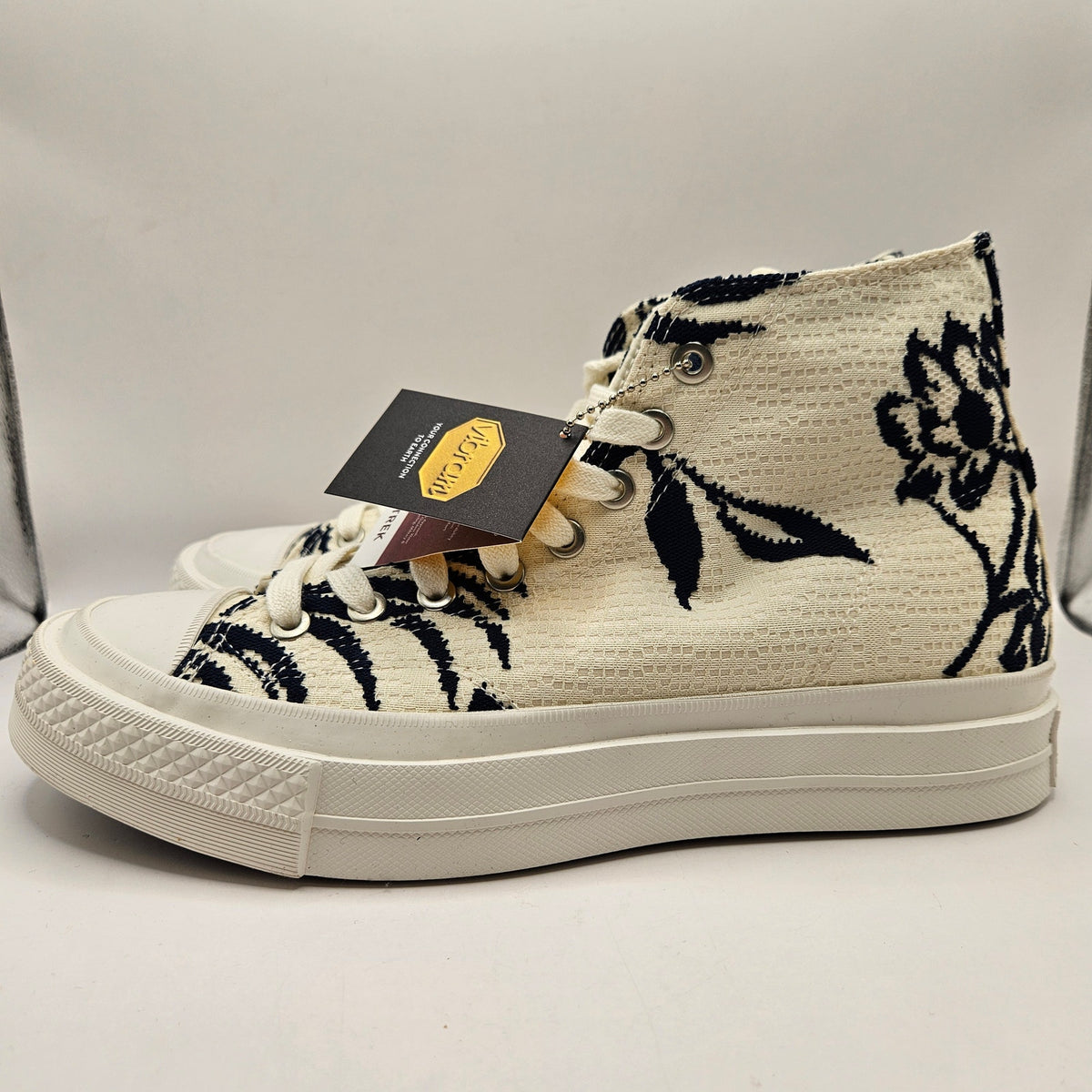 CONVERSE MEN'S 9.5 FIRST STRING CHUCK TAYLOR JAPANESE TROPICAL KNIT A16750C