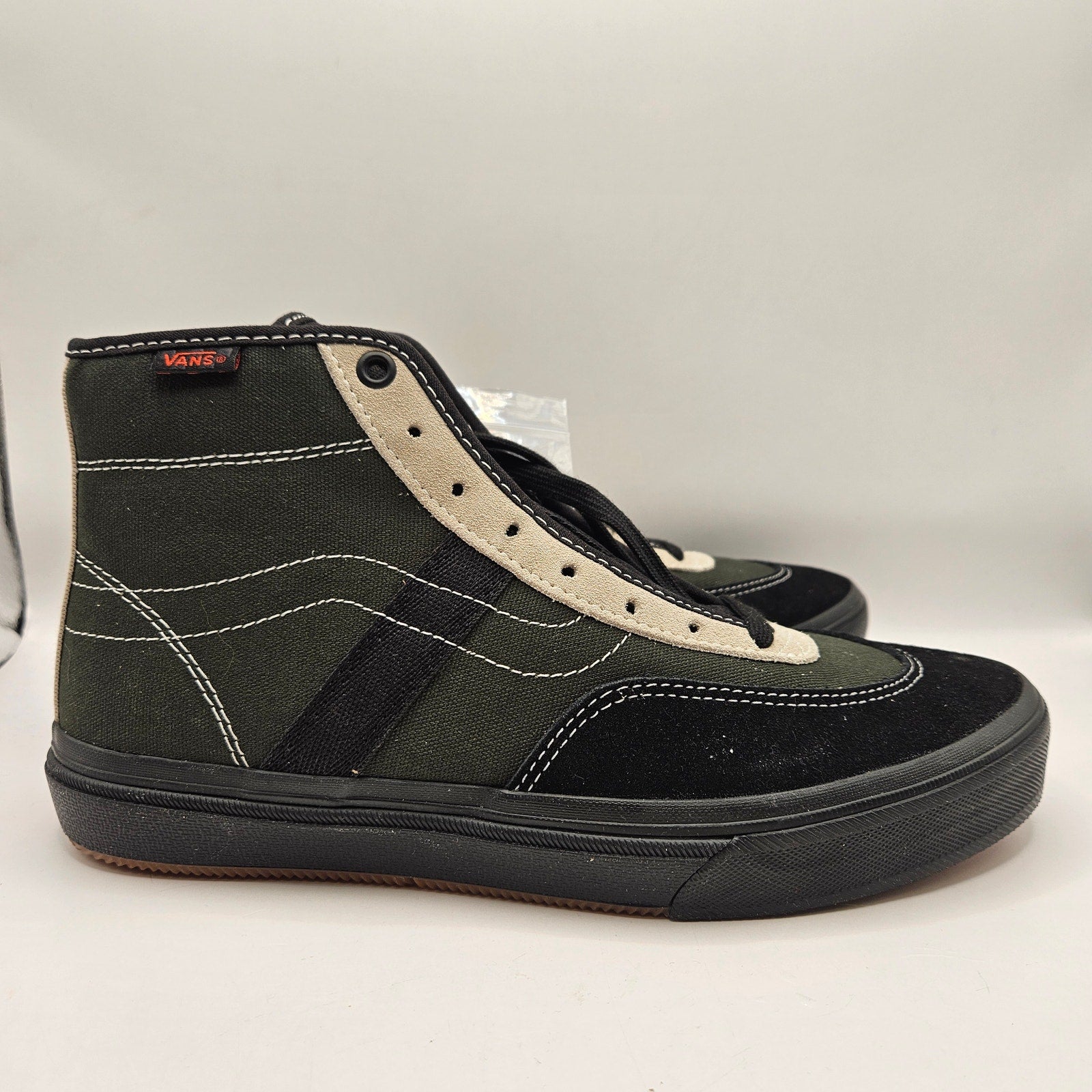 VANS MEN'S 8 GILBERT CROCKETT HI FOREST BLACK SKATE SHOE NWOB