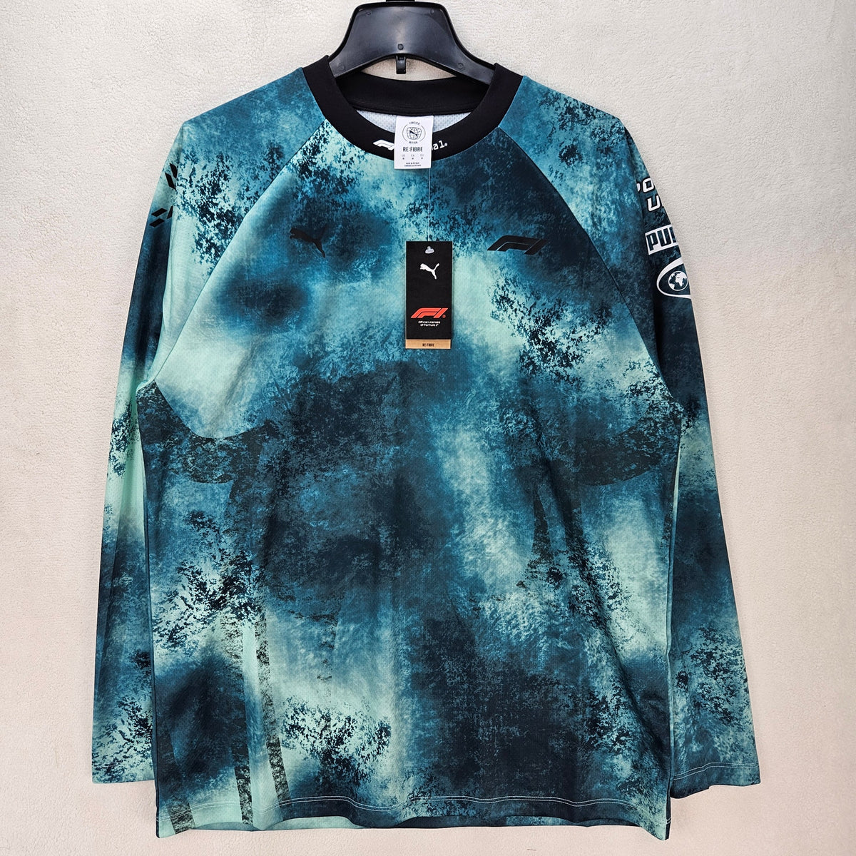 PUMA X F1 FORMULA 1 MEN'S M LONG SLEEVE GRAPHIC SHIRT BLUE GREEN NWT