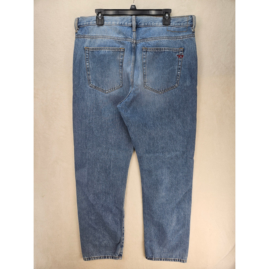 DIESEL MEN'S 38X32 D-VIKER L32 JEANS LIGHT WASH STRAIGHT LEG DENIM PANTS NWT