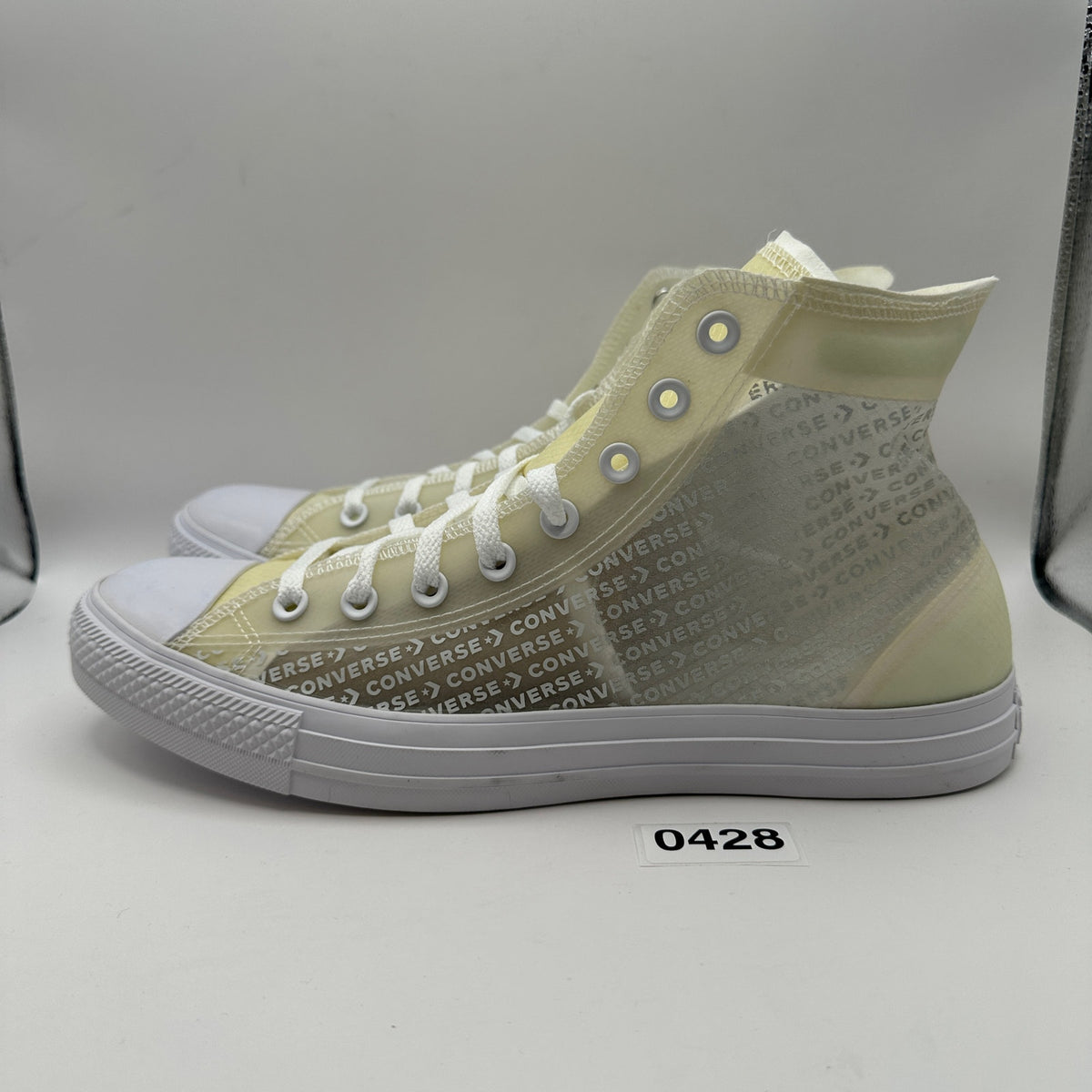 CONVERSE Men's 11 Chuck Taylor All Star Hi Translucent 165609C Yellowing