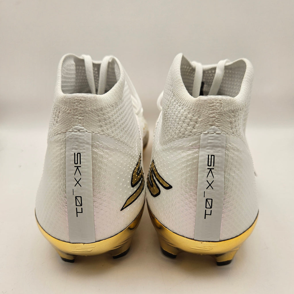 SKECHERS MEN'S 10.5 SKX 1.5 HIGH ELITE FG SOCCER CLEATS WHITE METALLIC GOLD NWOB