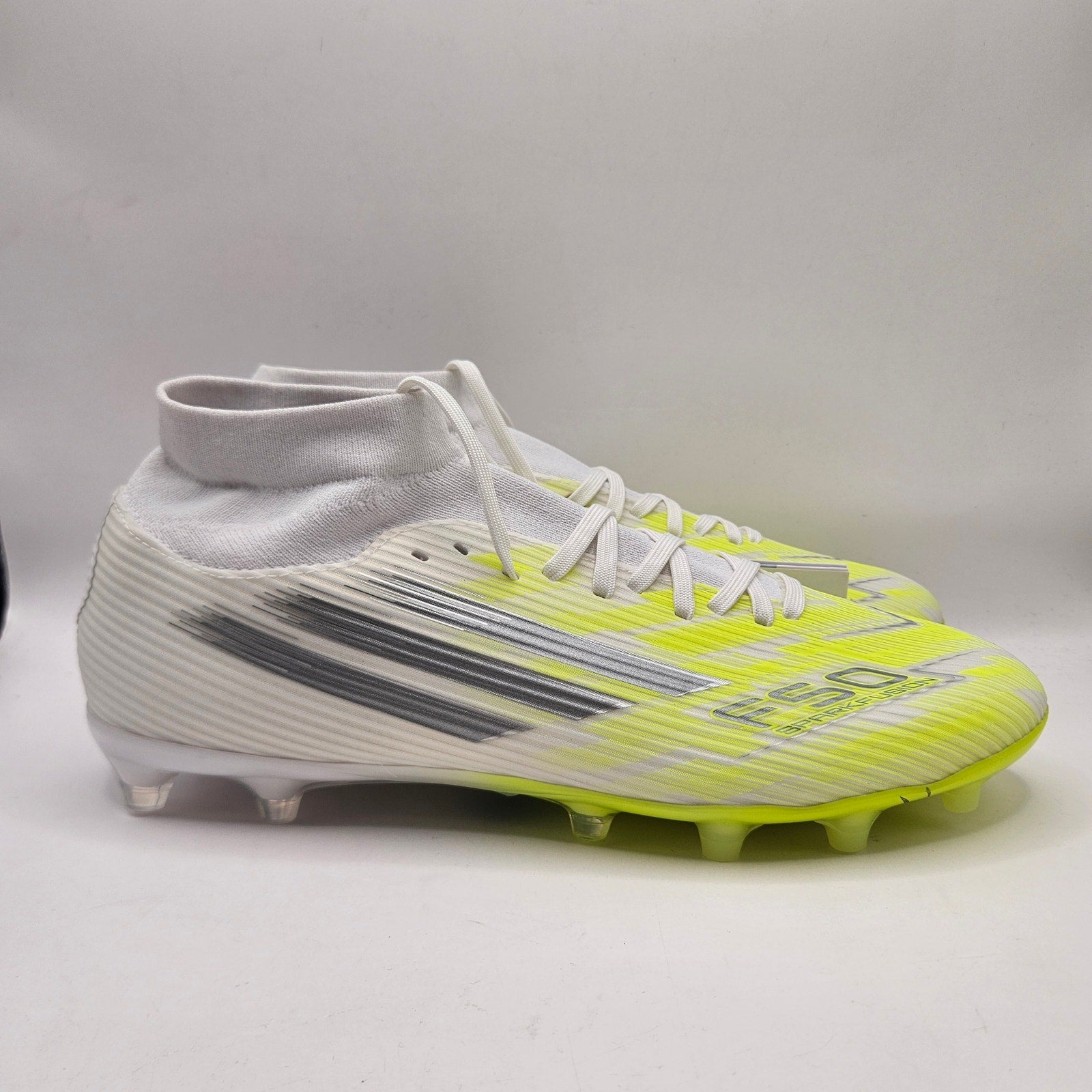 ADIDAS WOMEN'S 10 F50 SPARKFUSION LEAGUE SOCCER CLEATS FG AG WHITE NWOB JP8350
