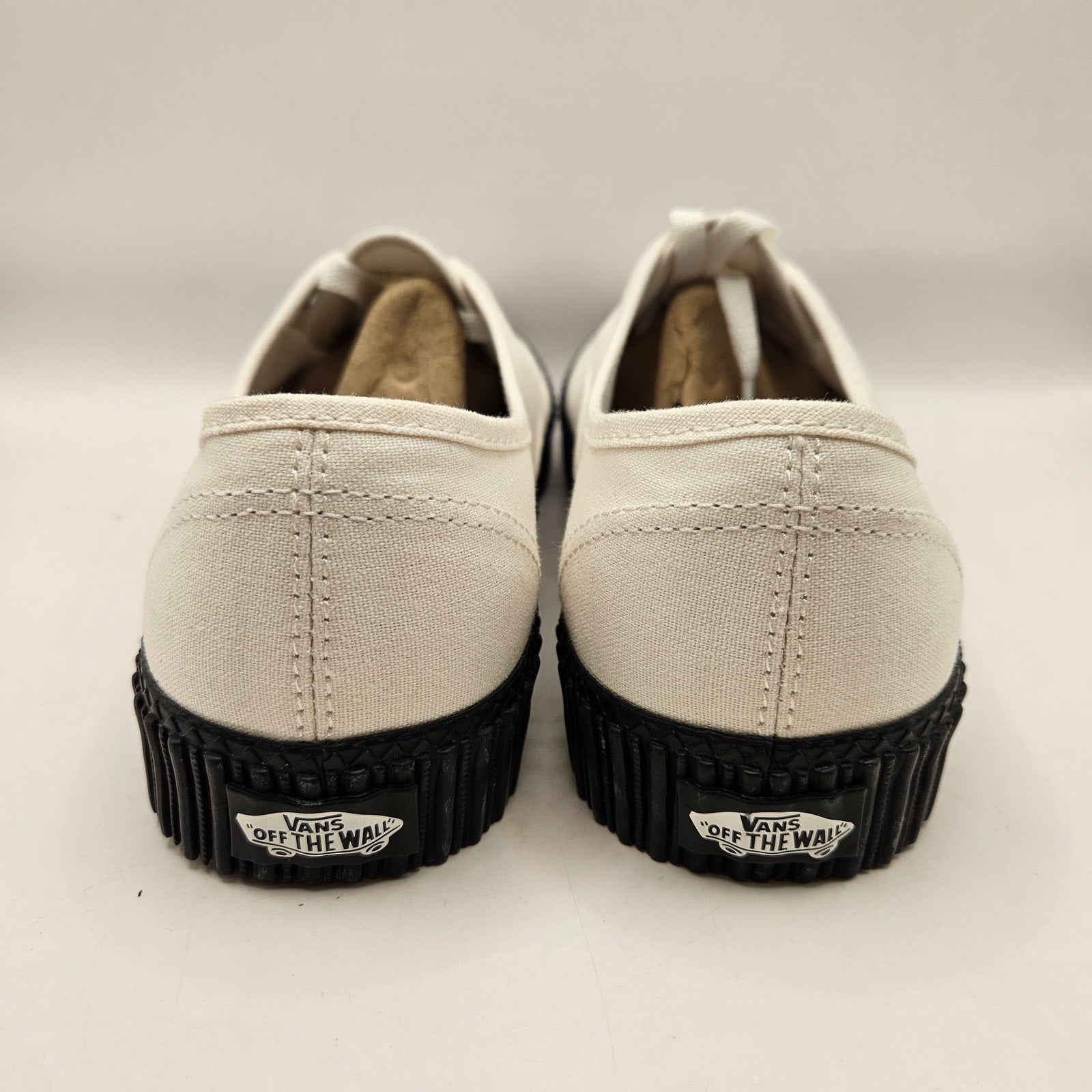 VANS WOMEN'S 9 AUTHENTIC CREEPER CORE WHITE BLACK SOLE GRUNGE LOW TOP NWOB