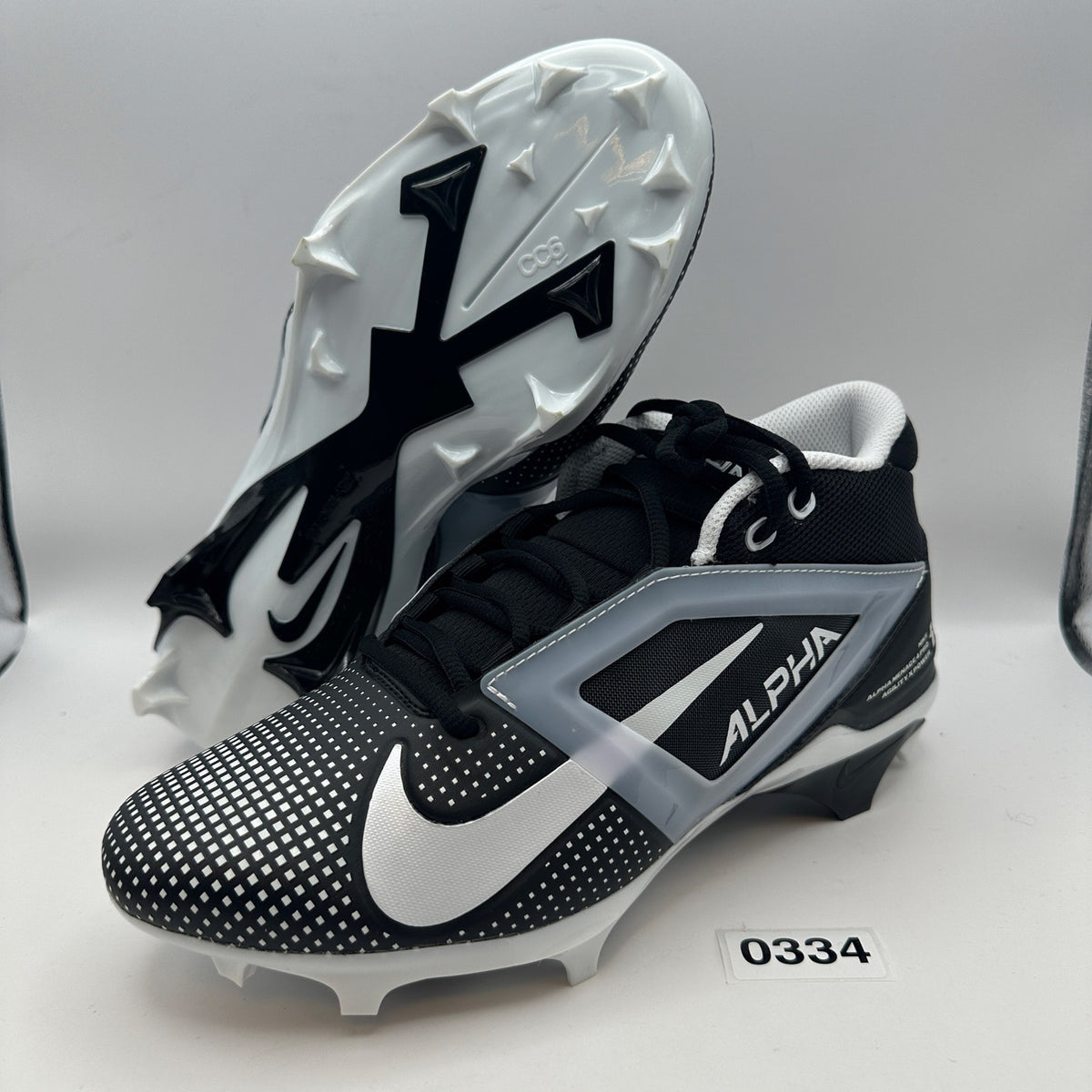 NIKE Men's 9 Alpha Menace 4 PRO Football Cleats Black/White FZ7702-005