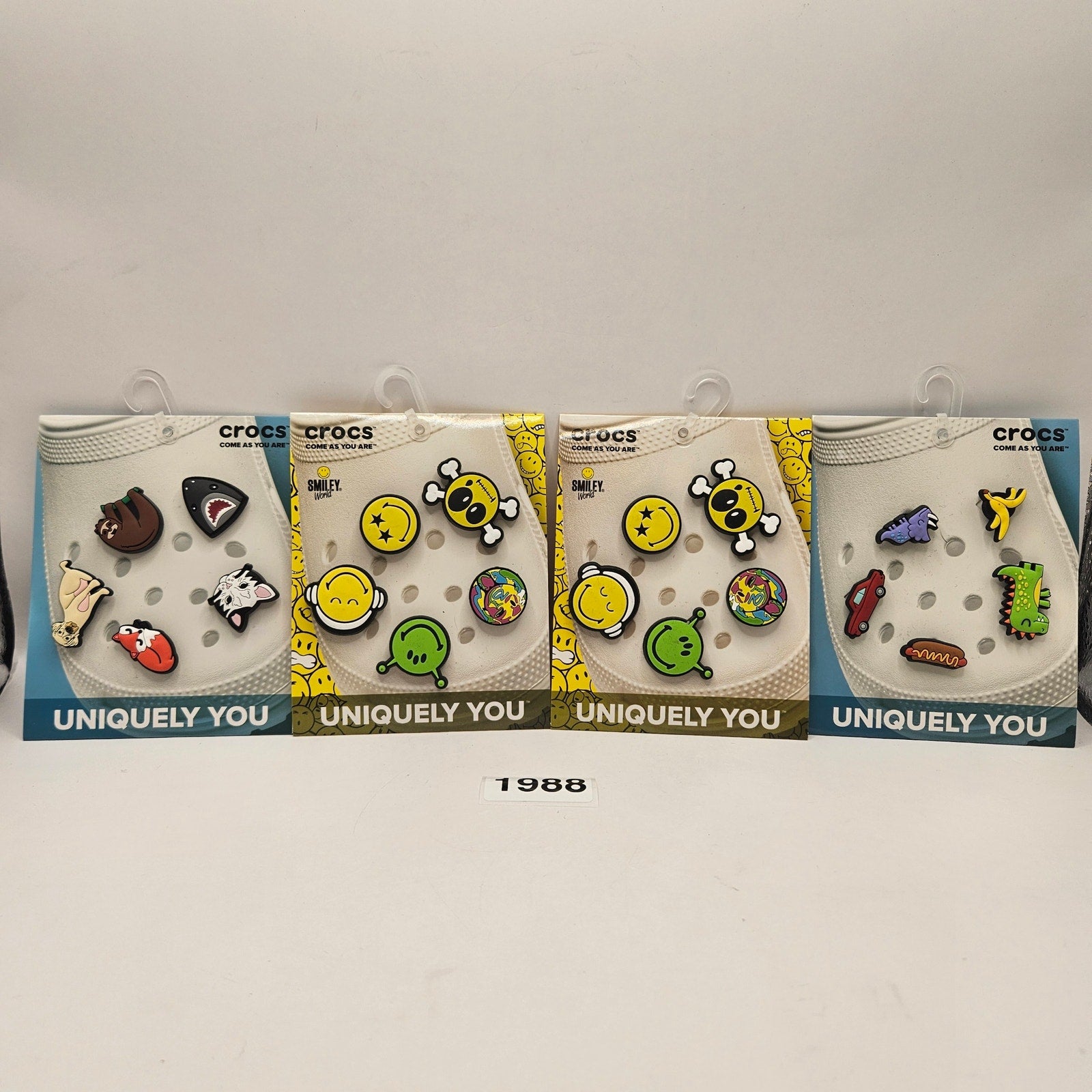 CROCS JIBBITZ 5PC LOT OF 4(20 CHARMS) SMILEY(2)+ANIMAL(1)+DINO(1) NWT