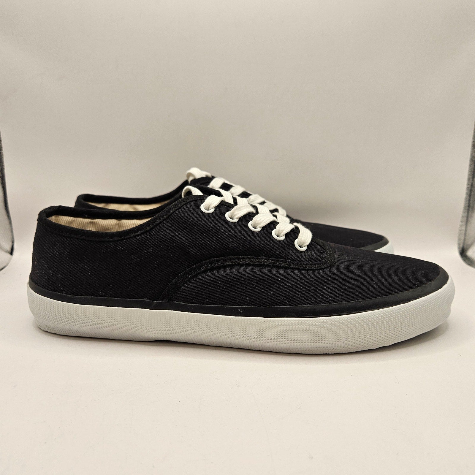REPRODUCTION OF FOUND MEN'S 44 U.S. NAVY MILITARY TRAINER BLACK 5851TWF NWOB