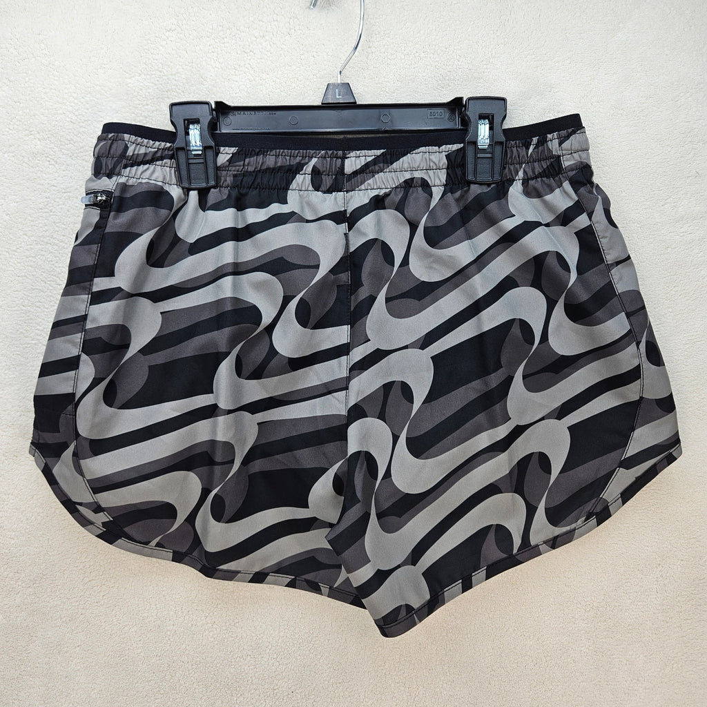 NIKE WOMEN'S S BLACK DRI FIT ICON CLASH TEMPO LUXE RUNNING SHORTS DQ6117-010