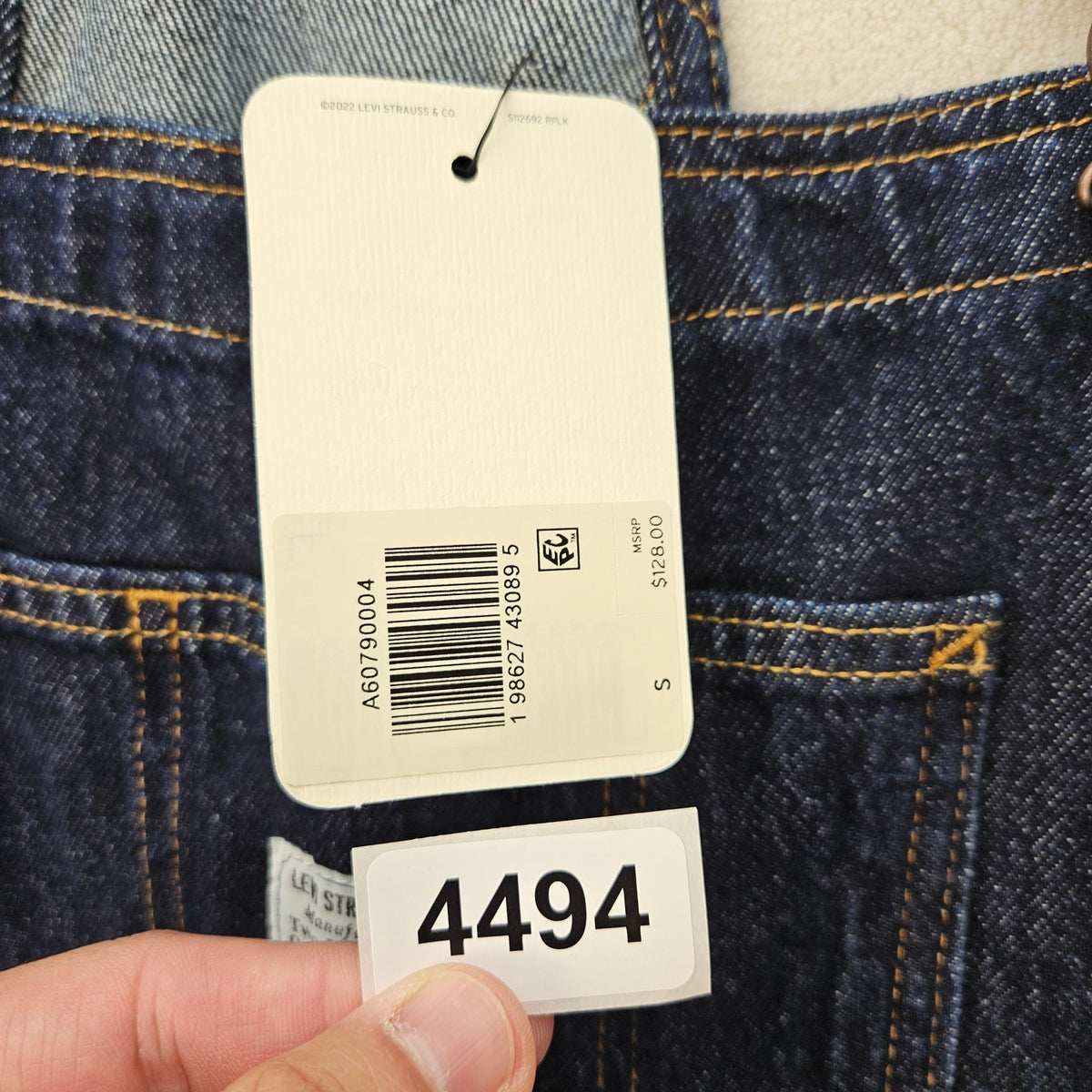 LEVI'S WOMEN'S SMALL BAGGY HIGHWATER OVERALLS DARK WASH A60790004