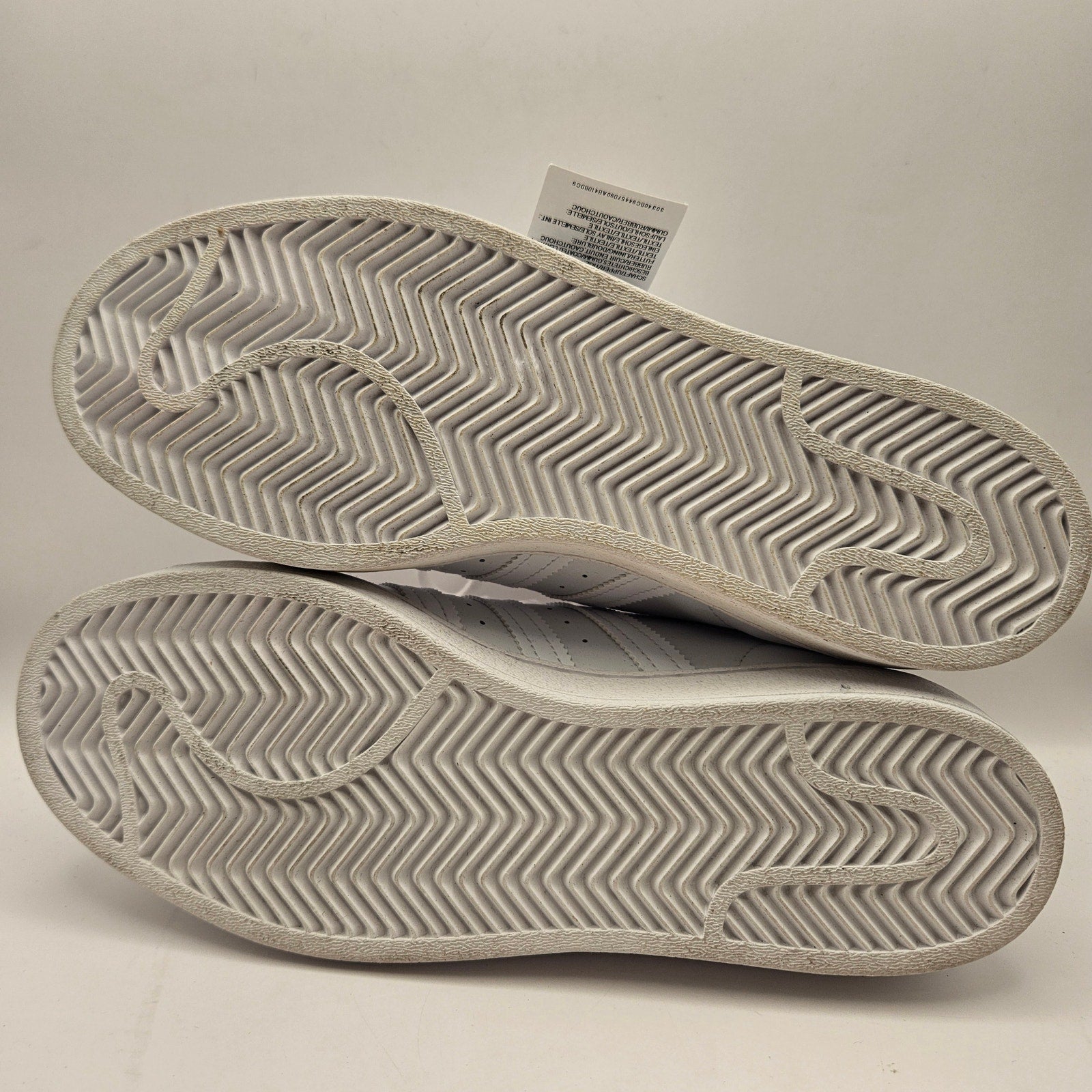 ADIDAS ORIGINALS WOMEN'S 7.5 SUPERSTAR TRIPLE WHITE NWOB FV3285