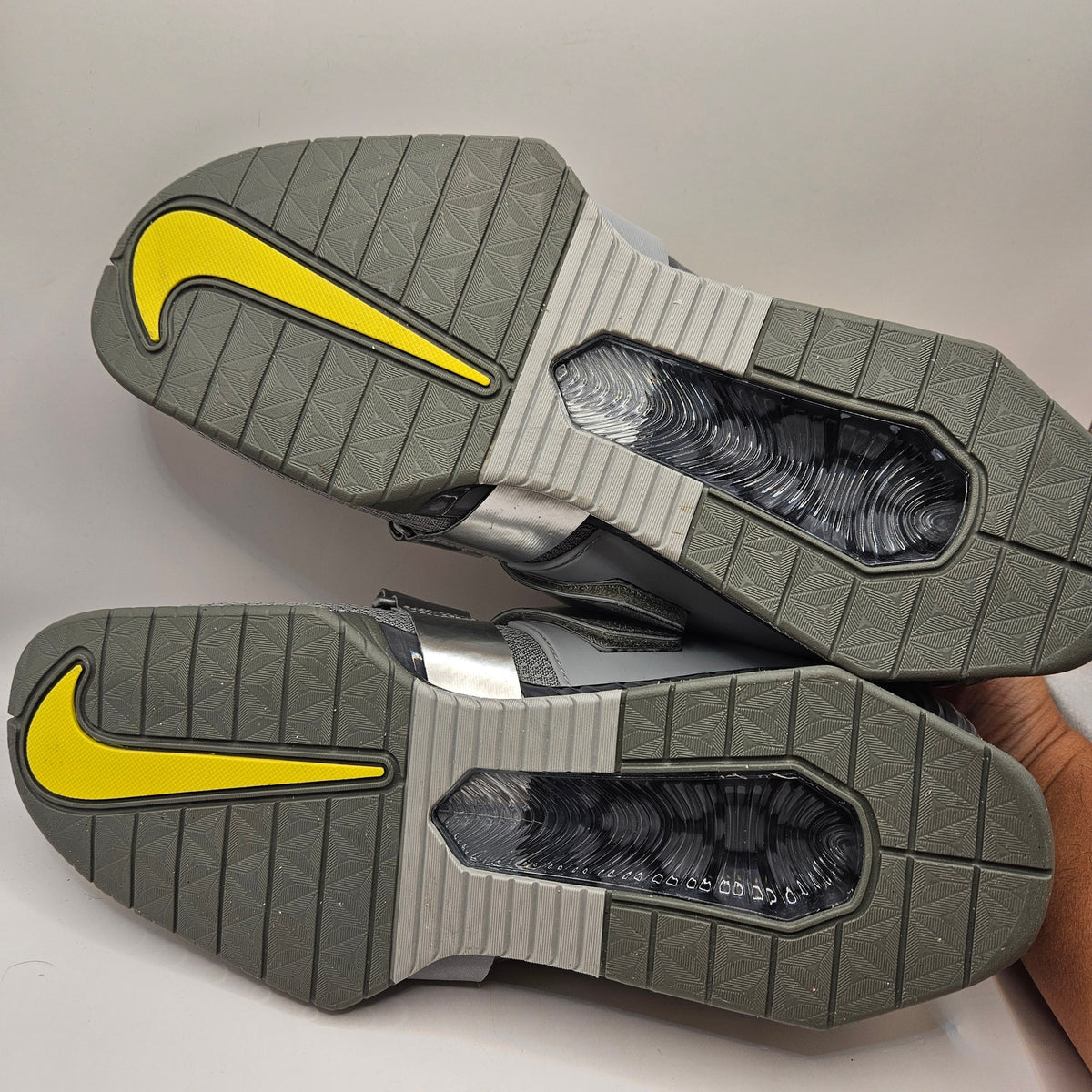 NIKE MEN'S 14 ROMALEOS 4 WOLF GREY LIGHTENING WEIGHTLIFTING GYM SHOES CD3463-002