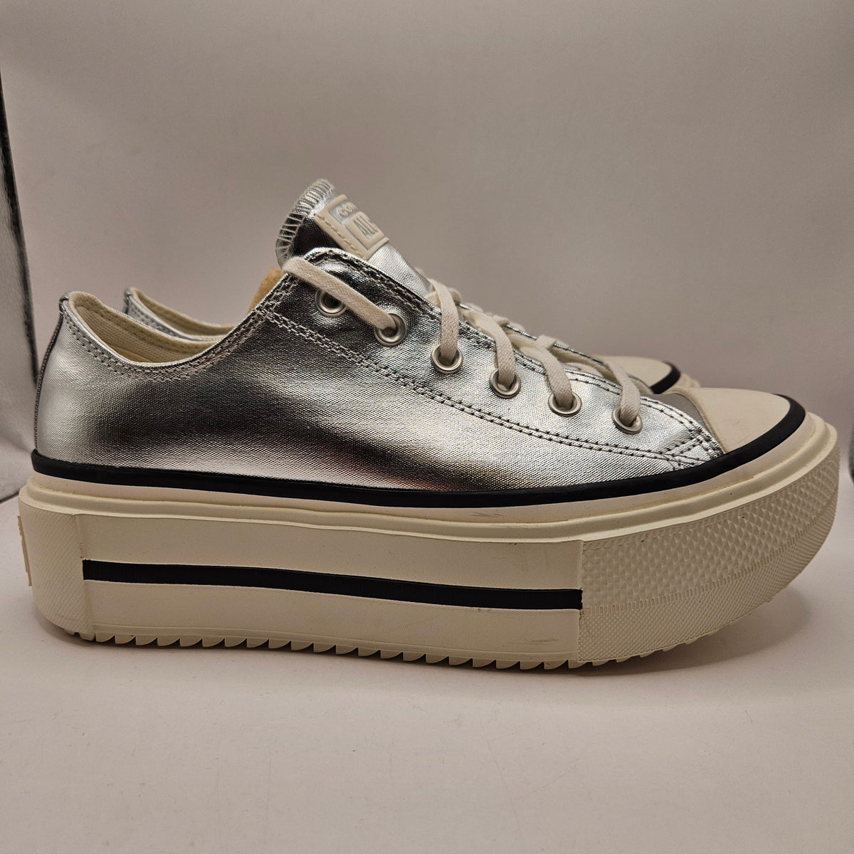 CONVERSE MEN'S 8.5 CHUCK TAYLOR LIFT STACK PLATFORM SILVER METALLIC A16406C