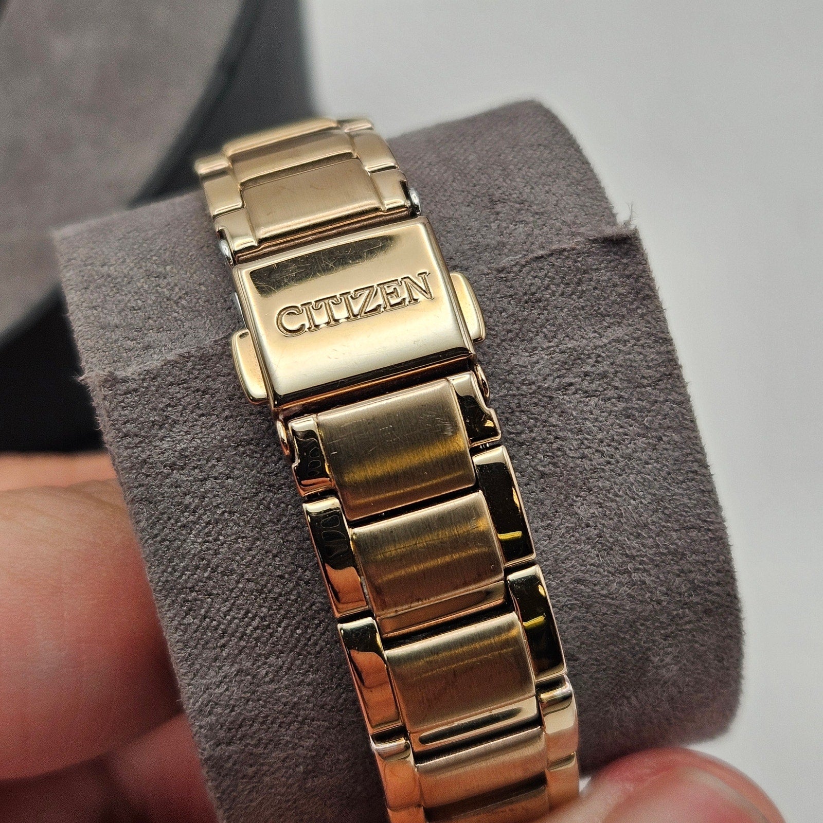 CITIZEN FE1163-56A SILHOUETTE WOMEN'S ECO DRIVE SWAROVSKI CRYSTAL GOLDTONE WATCH