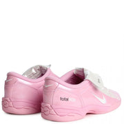 NIKE WOMEN'S 8 TOTAL 90 SE PINK RISE LOW TOP SOCCER SNEAKER IO2389-600