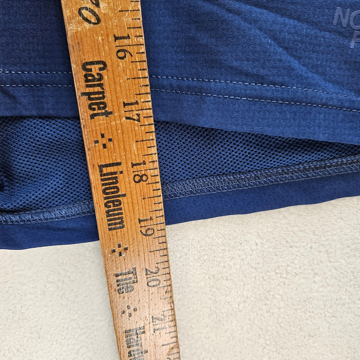 THE NORTH FACE MEN'S 40 BLUE ROLLING SUN PACKABLE SHORTS FLASHDRY NF0A3T2QD1R