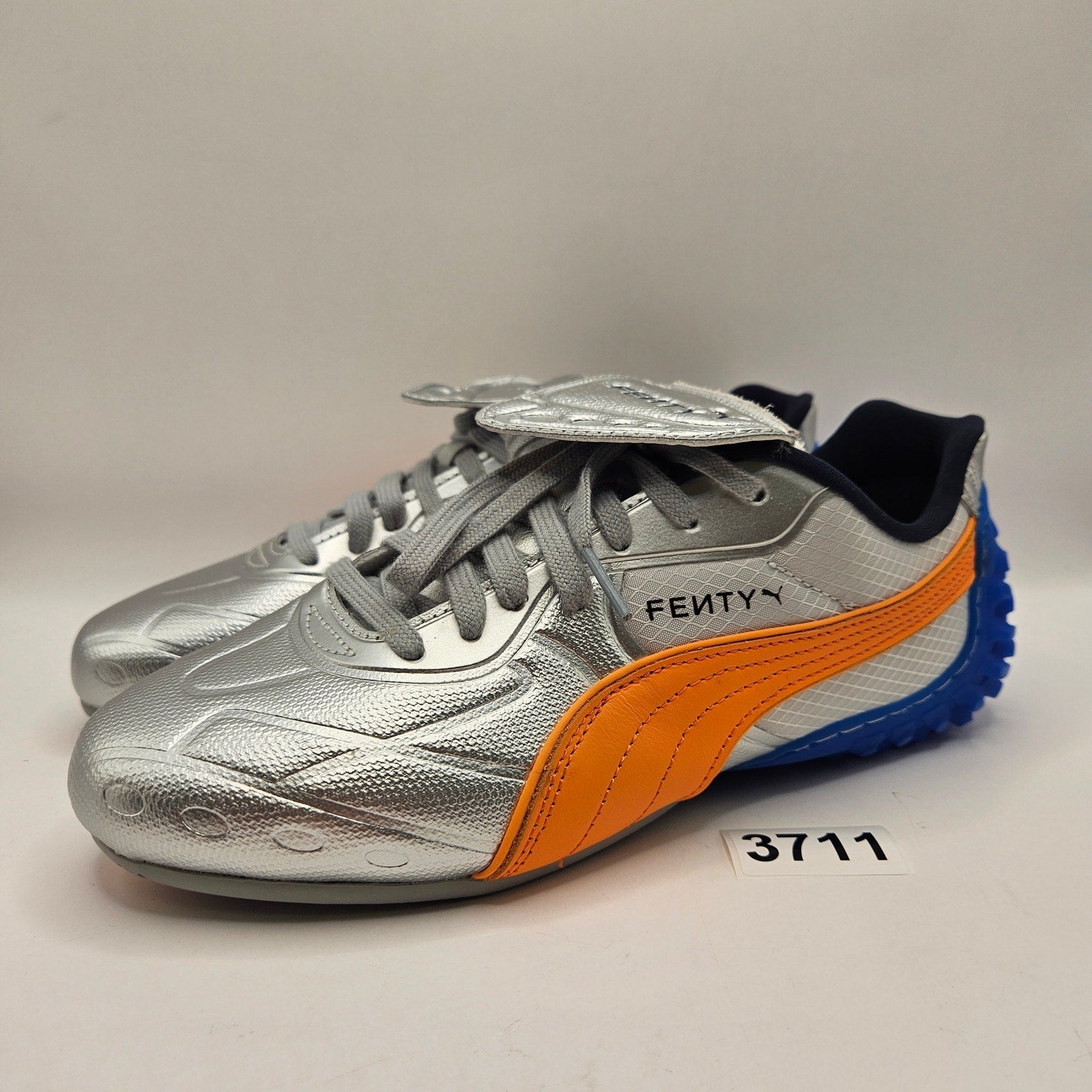 PUMA X FENTY WOMEN'S 7.5 AVANTI LS-X RIHANNA SNEAKERS 404809-02 SILVER NWOB