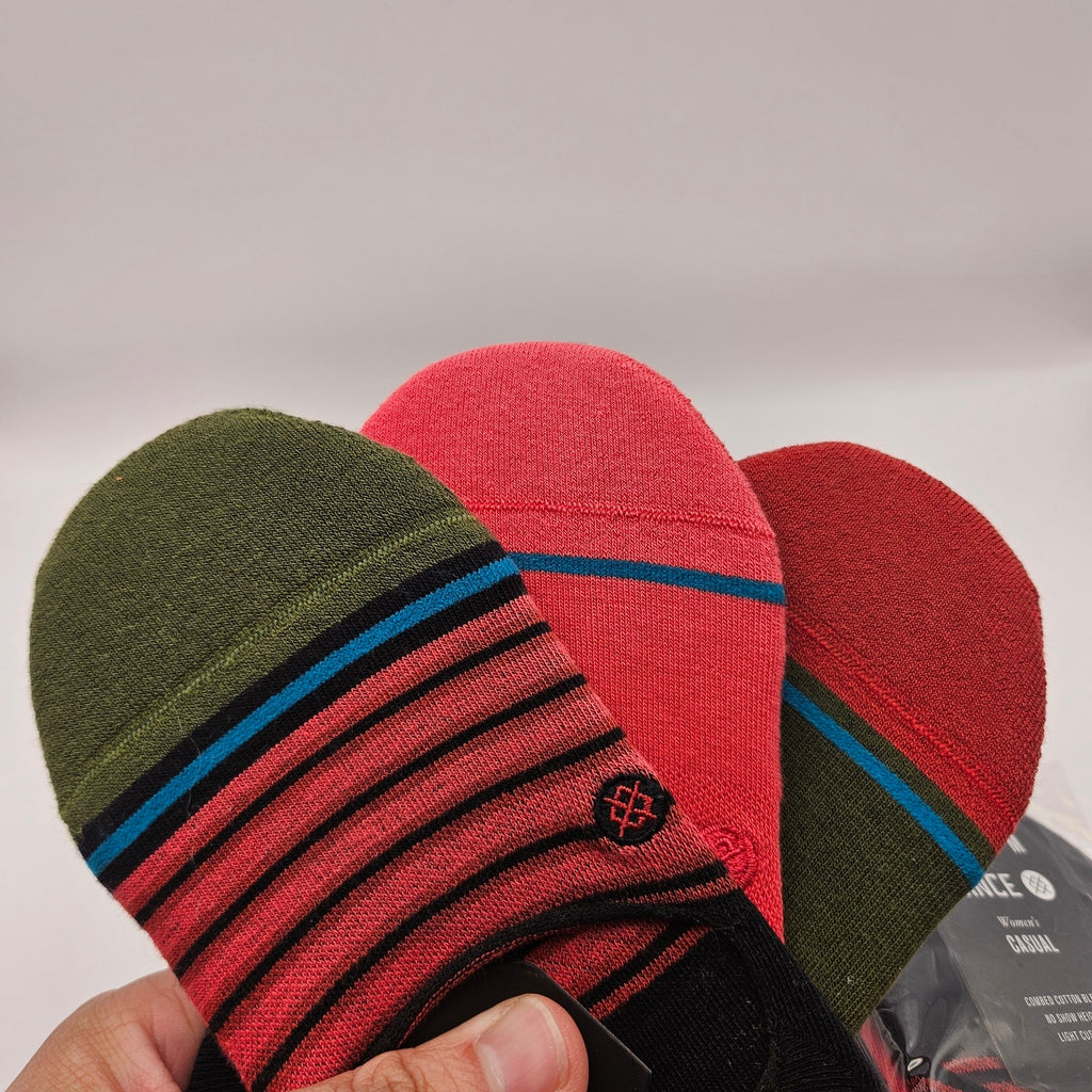 LOT OF 3 - STANCE WOMEN'S SMALL 3 PACK NO SHOW SOCKS RED FADE NWT (9 PAIRS)