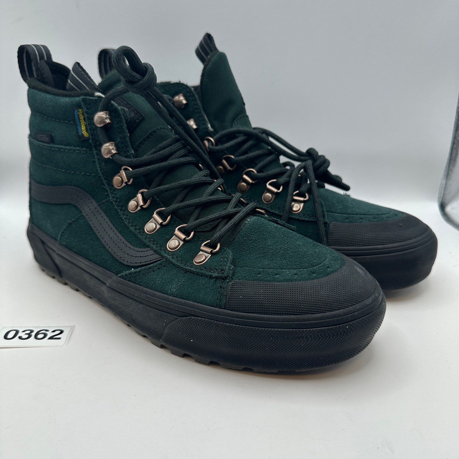 VANS Men's 8.5 MTE Sk8 Hi Pine Green Suede Black Outsole
