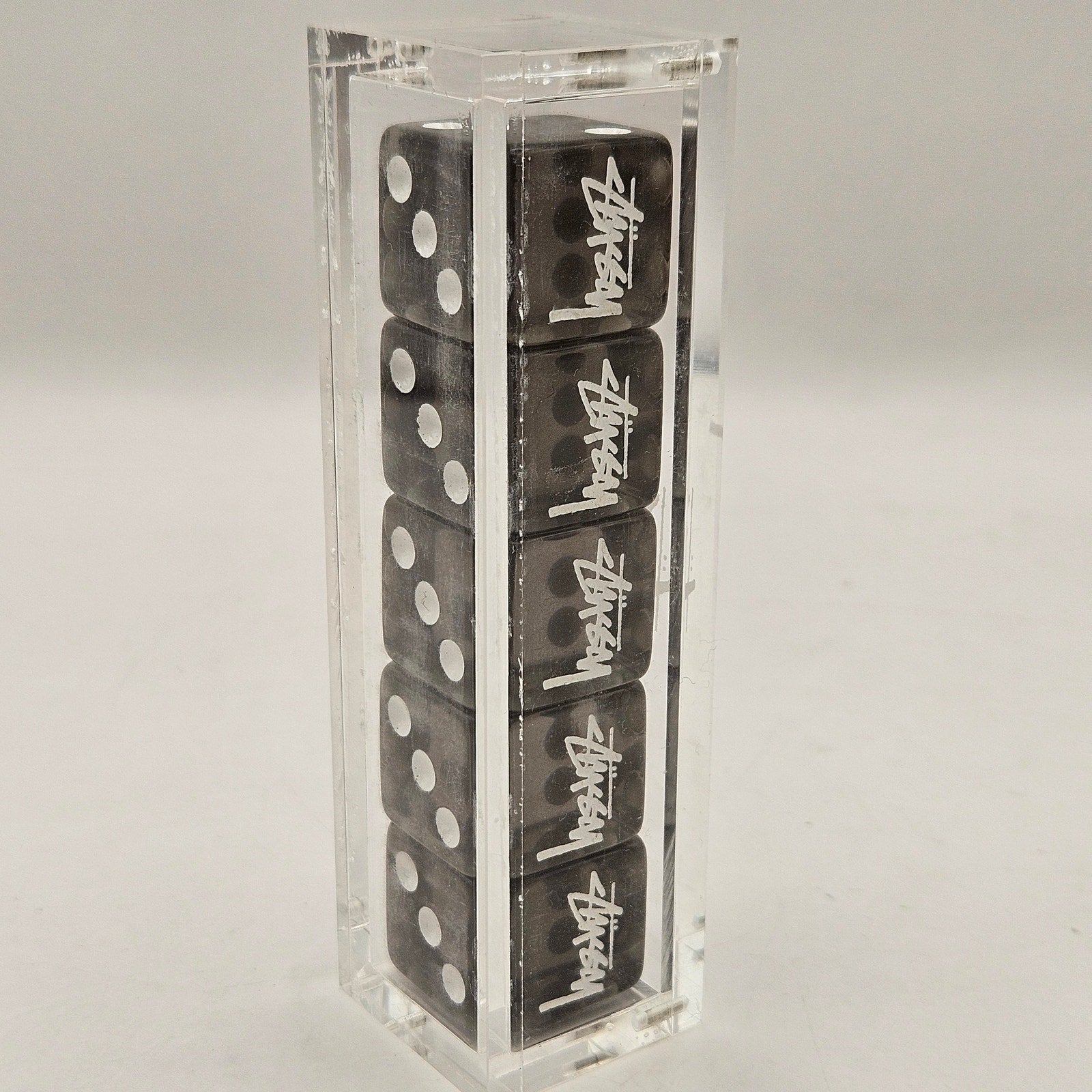 STUSSY DICE SET BLACK ACRYLIC DISPLAY CASE 5 LOGO DICE STYLE 138769 RARE