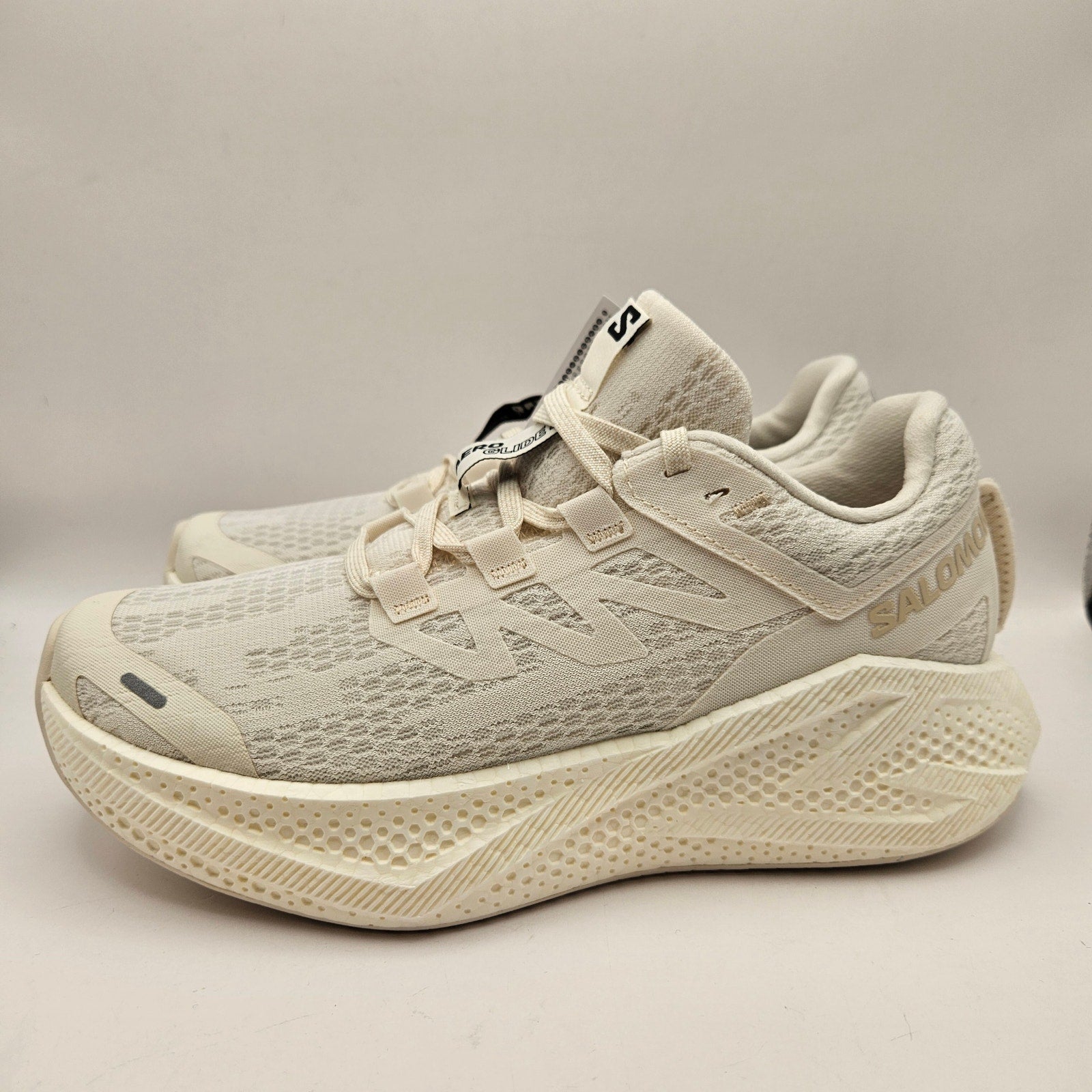 SALOMON WOMEN'S 7 AERO GLIDE 3 W VANILLA INCE CREAM RUNNING SHOES NWOB