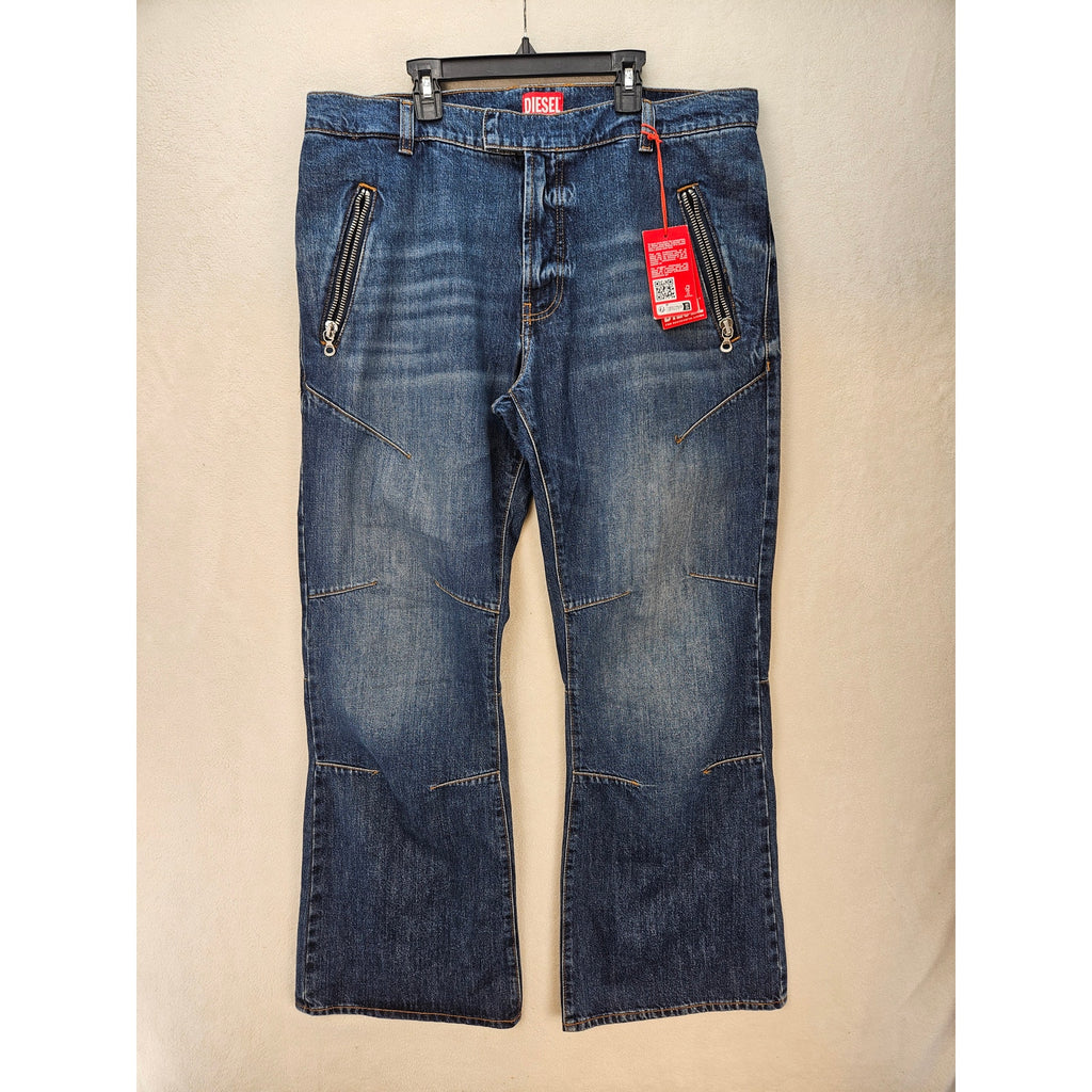 DIESEL MEN'S 34 D-ISMIS-S DARTED DENIM TROUSERS MEDIUM WASH NWT $450