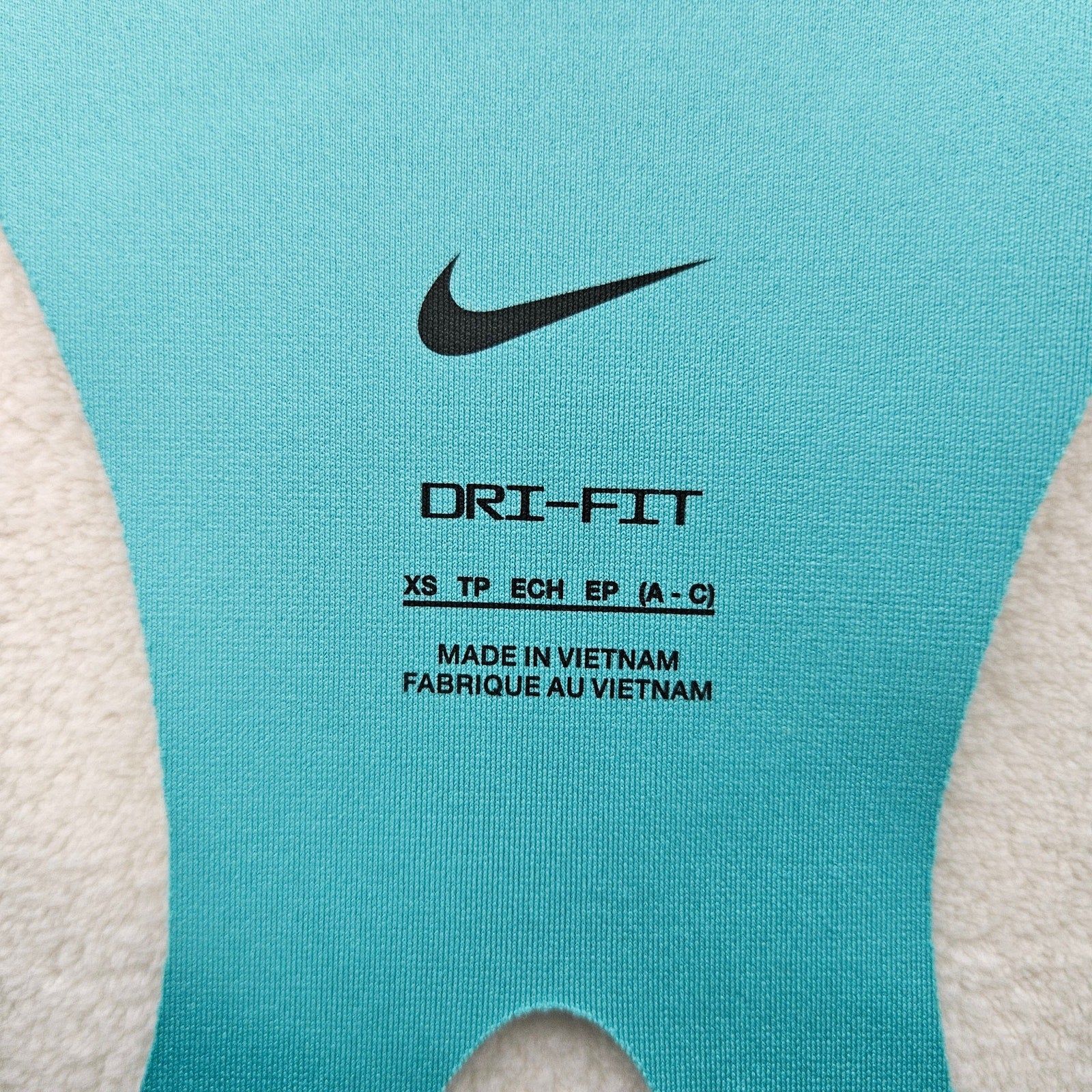NIKE WOMEN'S XS(A-C) ALPHA FRONT ZIP HIGH SUPPORT SPORTS BRA DD0436-392 NWT