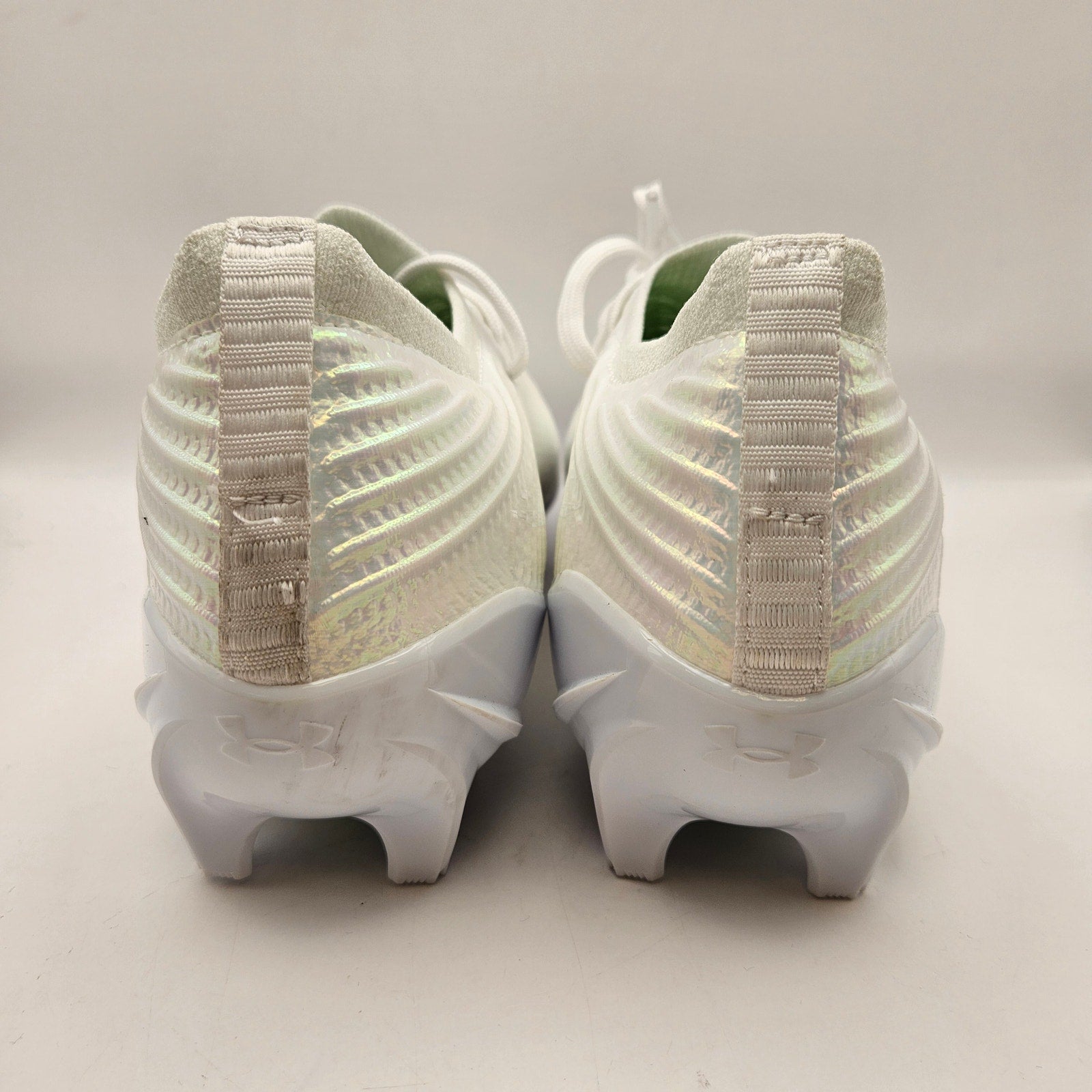UNDER ARMOUR MEN'S 9 BLUR LUX MC WHT IRIDESCENT FOOTBALL CLEATS NWOB 3028220-100