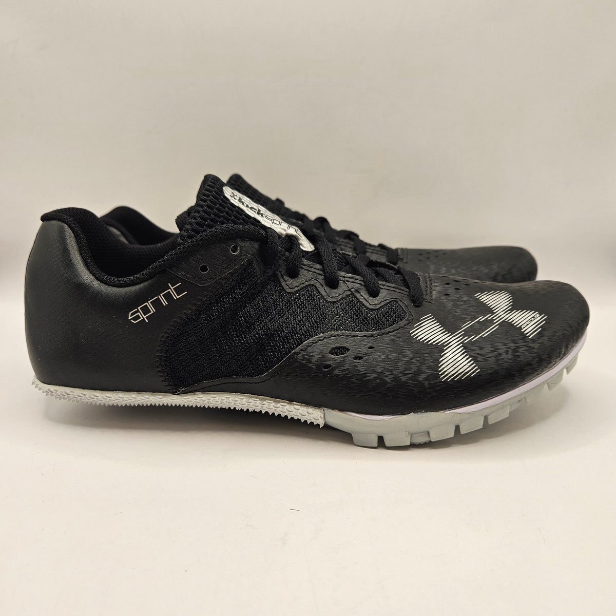 UNDER ARMOUR MEN'S 10 KICK SPRINT TRACK SPIKES BLACK WHITE 3025461-002