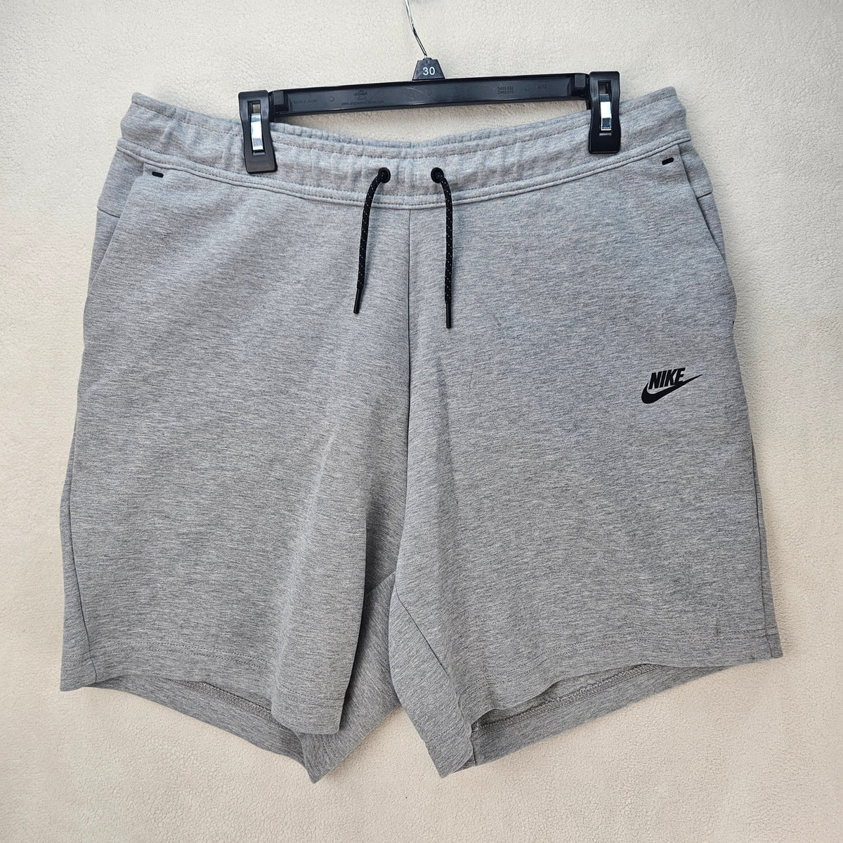 NIKE MEN'S XL TECH FLEECE SHORTS GREY POCKETS DRAWSTRING
