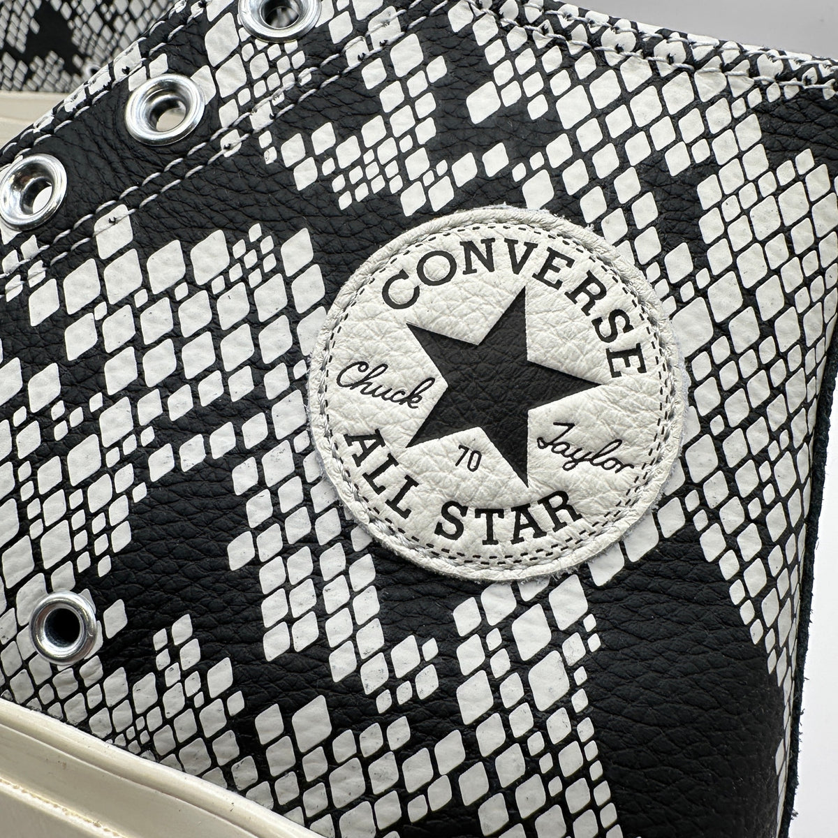 CONVERSE Womens 10 1970s Hi Leather Python Digital Camo