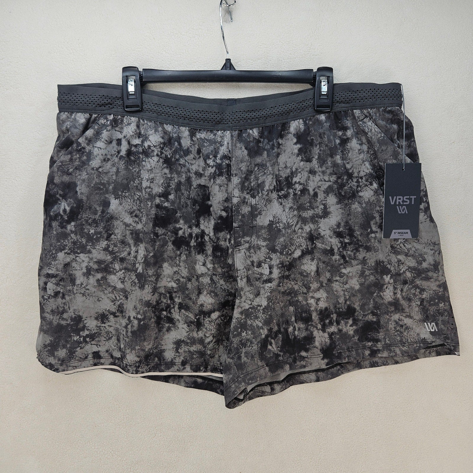 VRST MEN'S XXL ENTHUSIAST 5" WITH POCKET GRUNGE TIE DYE SILVER SHAD NWT