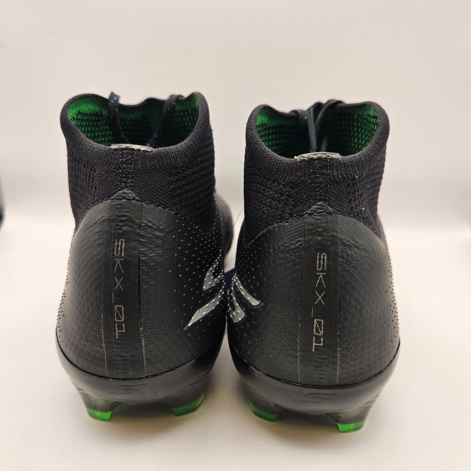 SKECHERS MEN'S 12 SKX 1.5 HIGH ELITE FG SOCCER CLEATS BLACK GREEN NWOB
