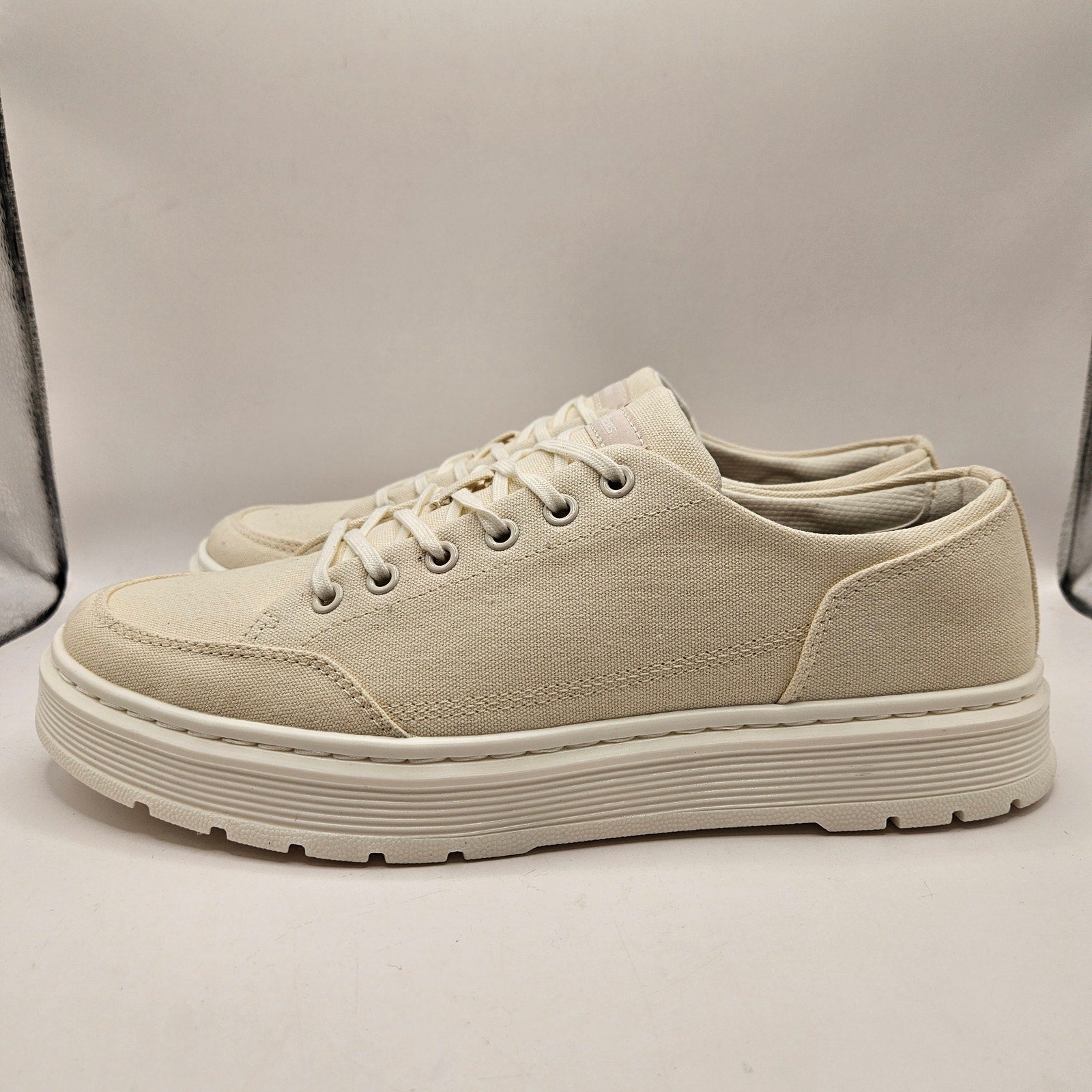 DR MARTENS MEN'S 11 BROOKLINE 6 EYE WHITE CANVAS SHOE OFF NWOB