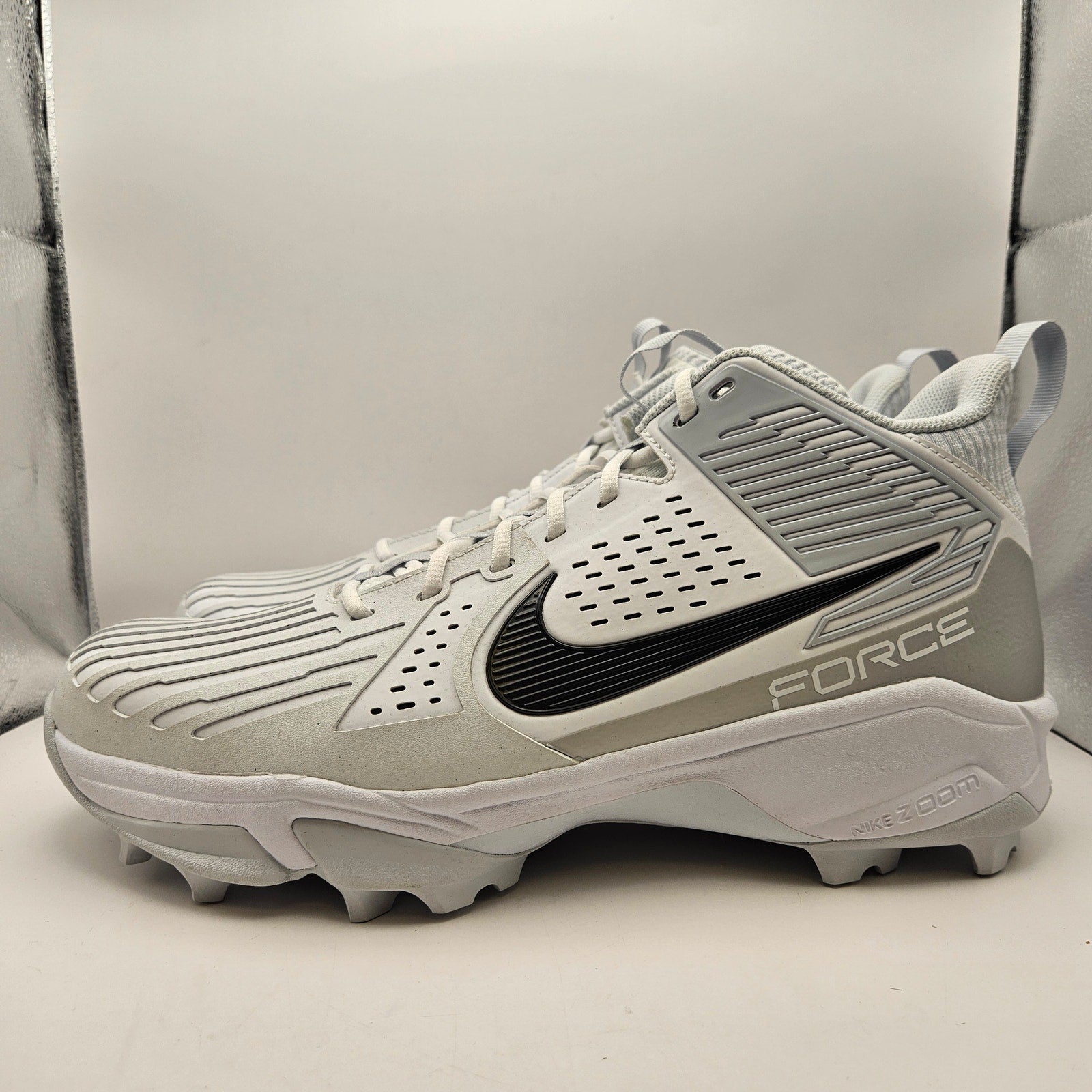 NIKE MEN'S 16 SAVAGE PRO 3 SHARK FOOTBALL CLEATS WHITE FJ8163-105 NWOB