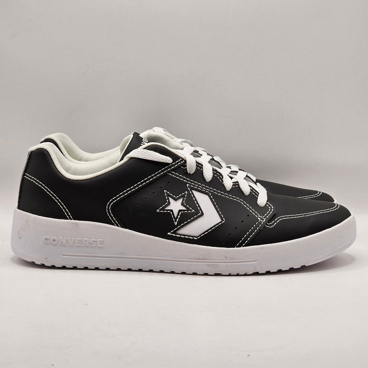 CONVERSE MEN'S 9 DAY ONE COURT BLACK WHITE LOW TOP SNEAKER A15628C