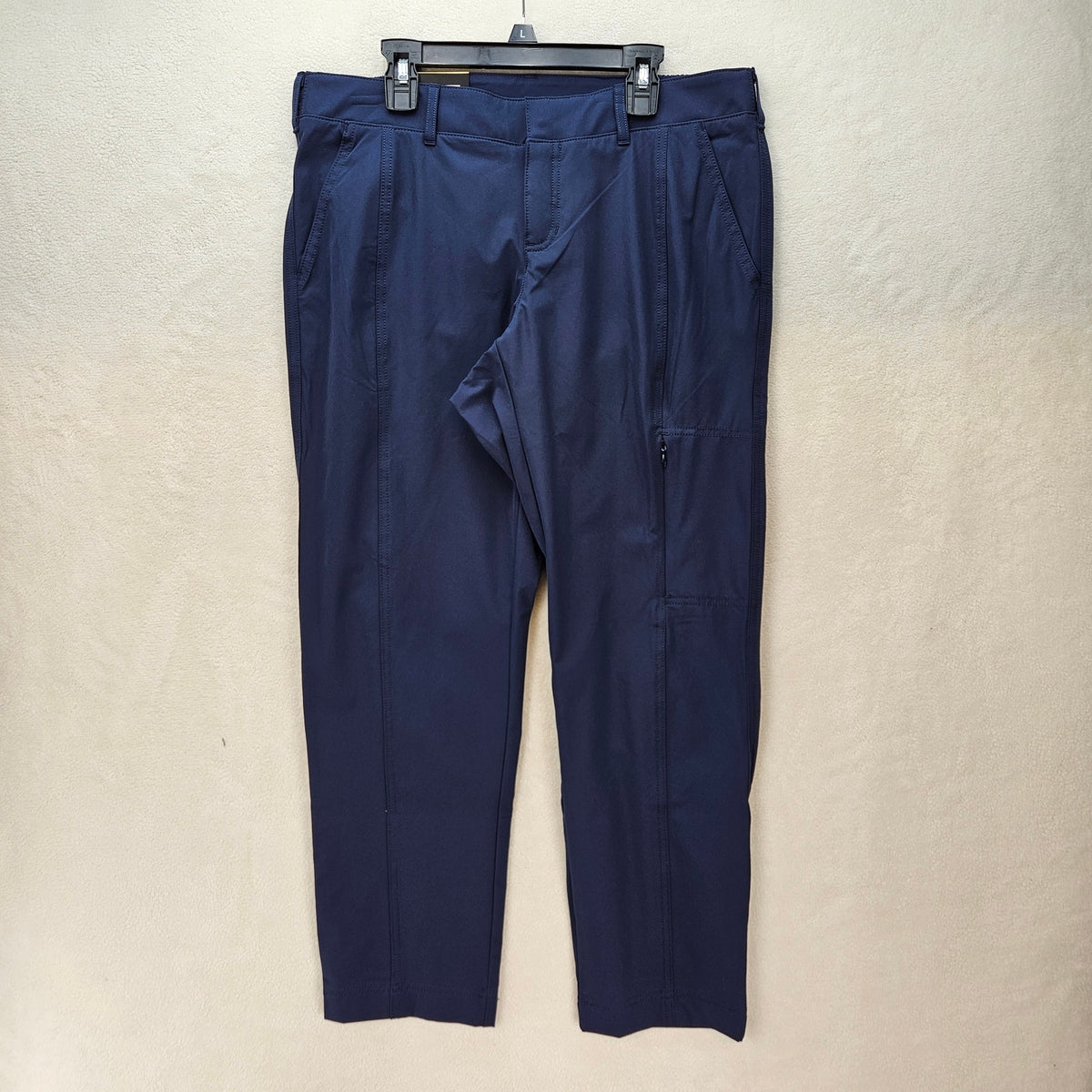 KIRKLAND WOMEN'S 6 SIGNATURE TRAVEL PANT BLACK 7789780