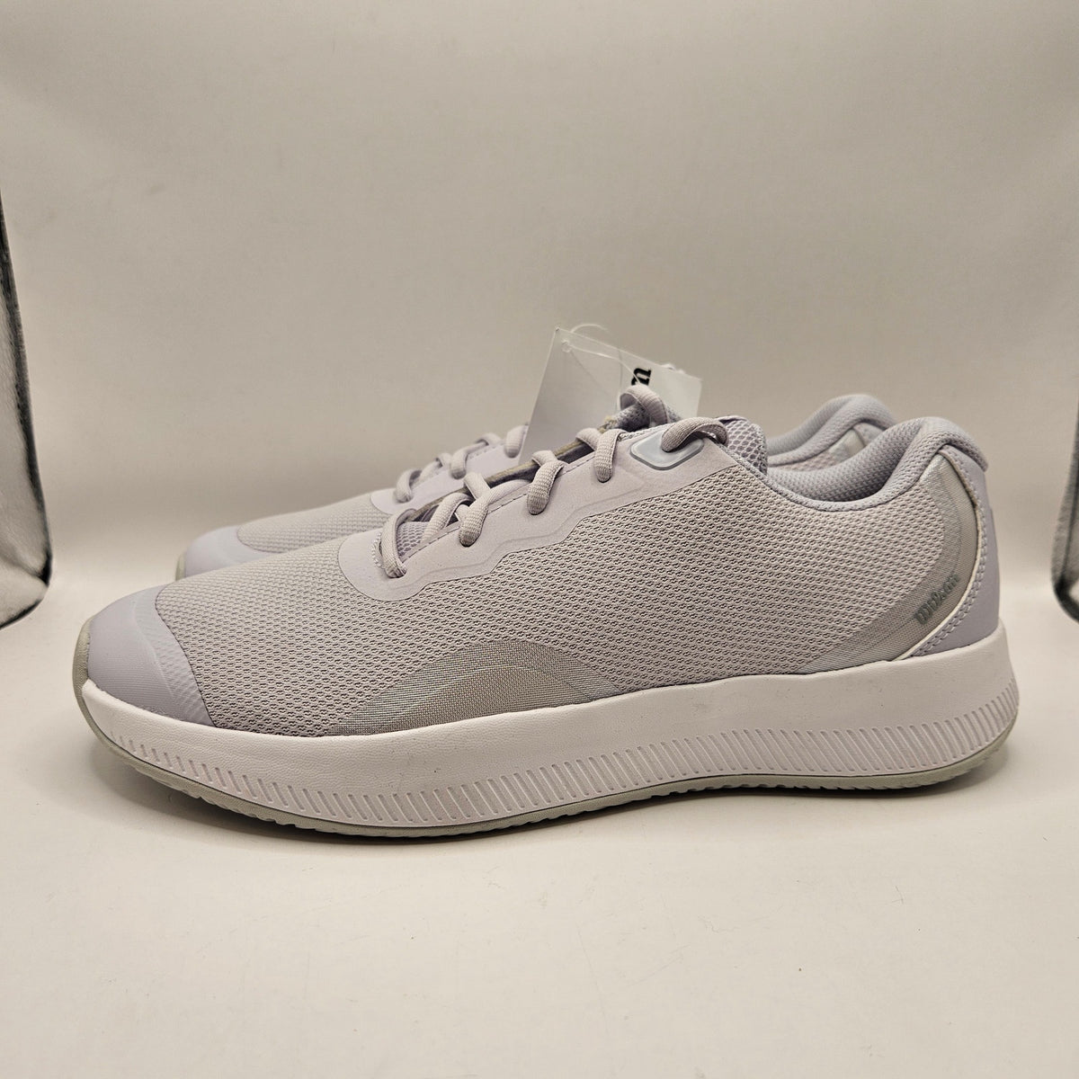 WILSON WOMEN'S 10 INTRIGUE LITE TENNIS LOW TOP WHITE LUNAR ROCK NWOB WRS335820