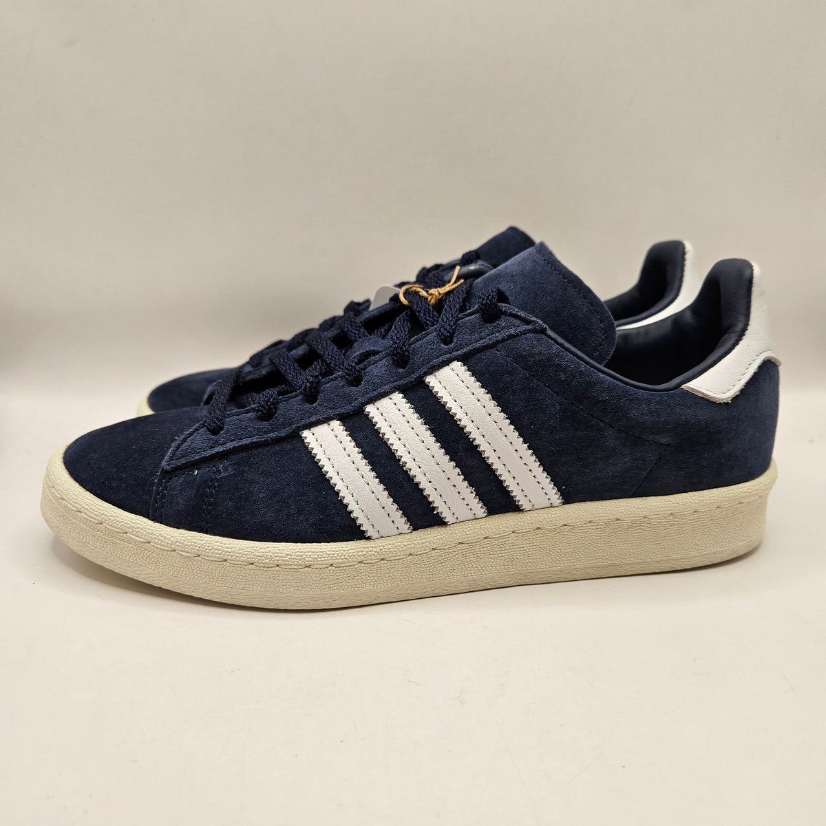 NO INSOLE ADIDAS MEN'S 5.5 CAMPUS 80S NAVY OFF WHITE FZ6153 LOW TOP SUEDE