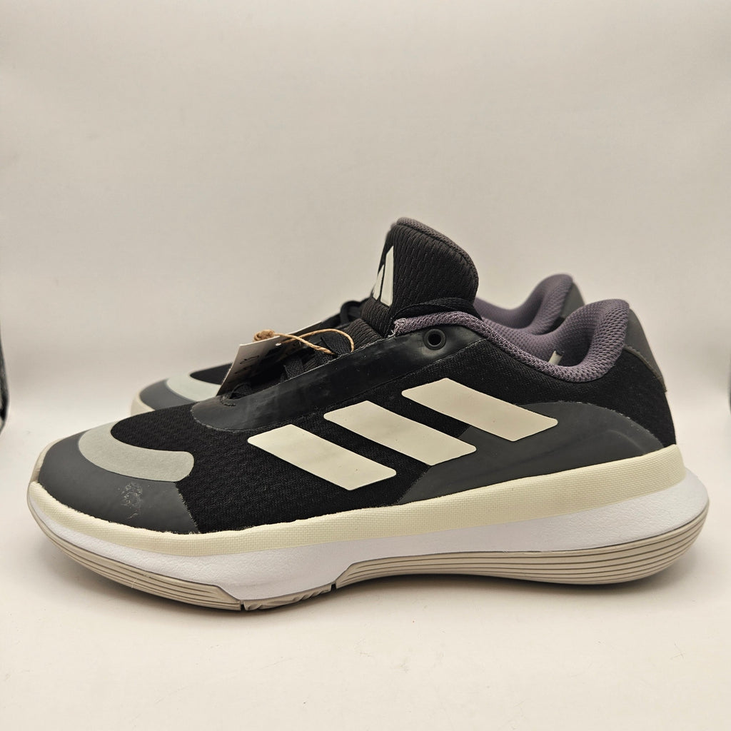 ADIDAS OWNTHEGAME 3 WOMEN'S 6 BLACK WHITE BASKETBALL SHOES NWOB JH6614