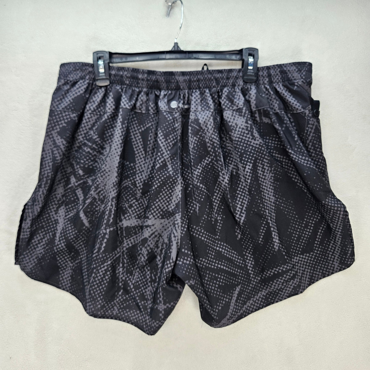 ADIDAS MEN'S 2XL ATHLETIC SHORTS RUNNING ELASTIC WAIST PULL-ON BLACK NWT