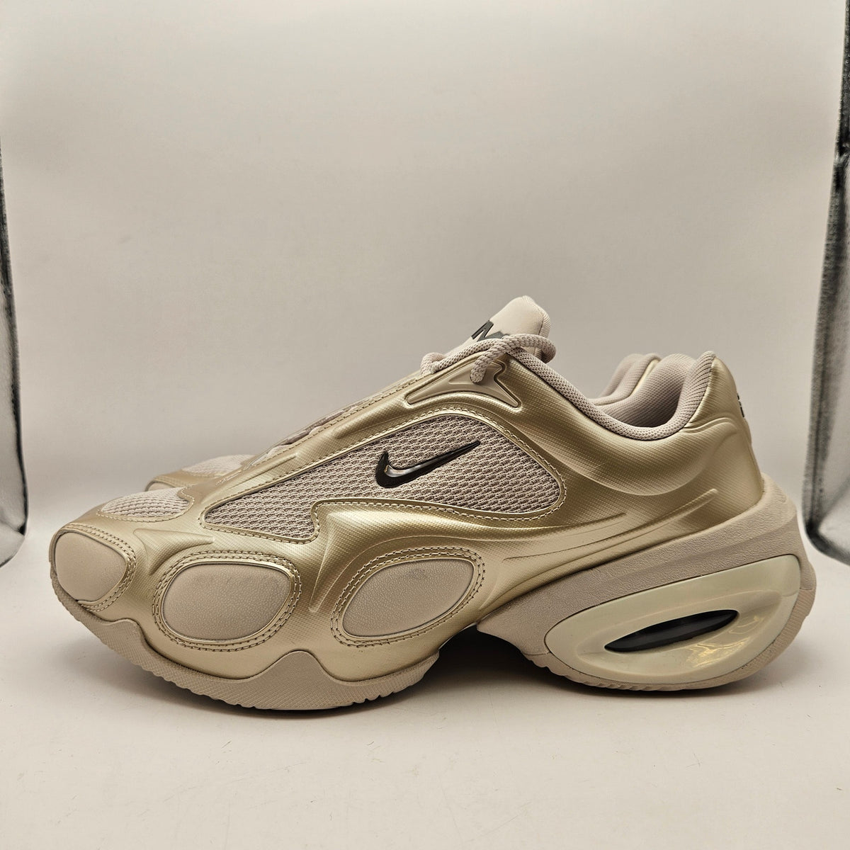 NIKE WOMEN'S 10 AIR MAX MUSE FV1920-005 LIGHT OREWOOD BEIGE CREAM LIFESTYLE SNKR