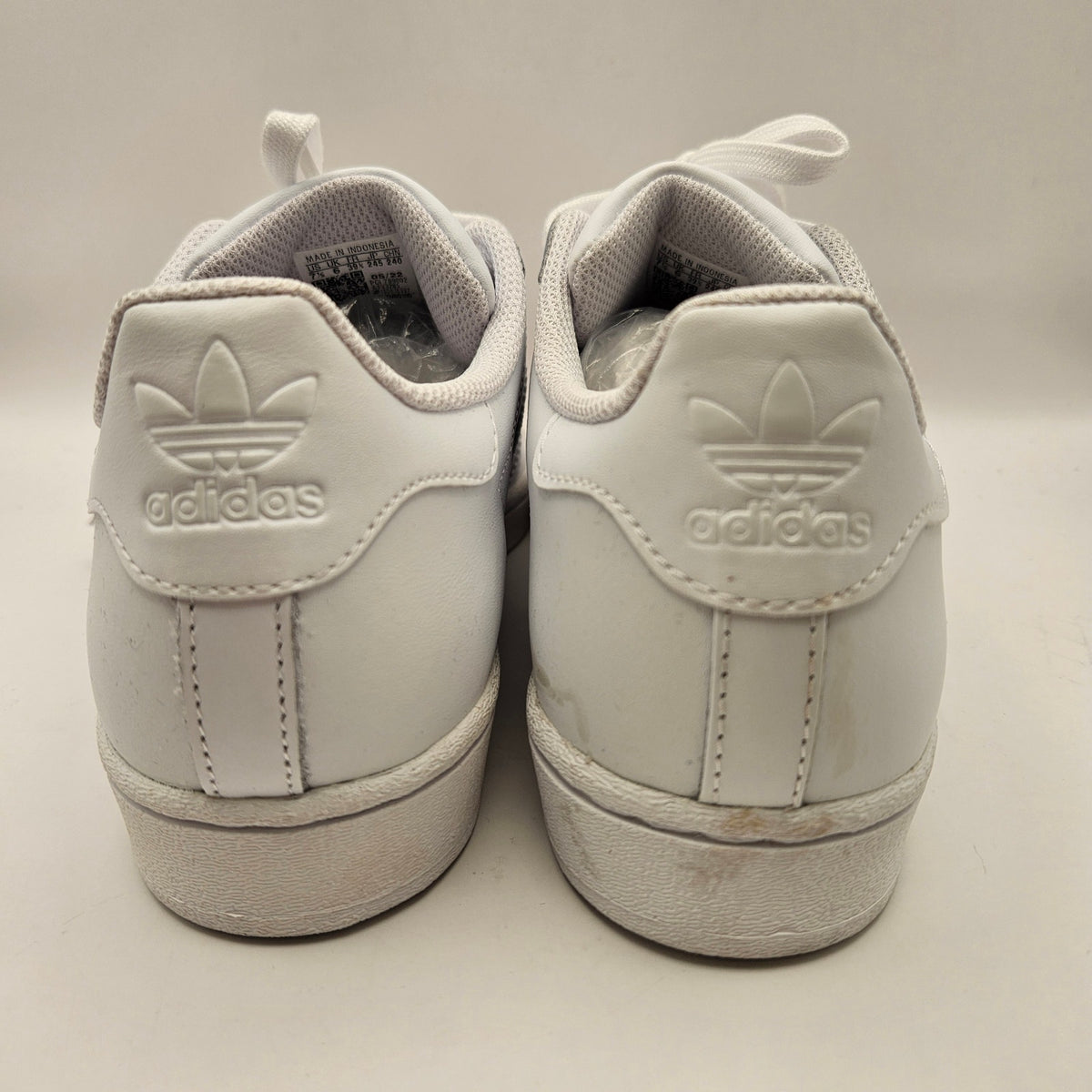ADIDAS ORIGINALS WOMEN'S 7.5 SUPERSTAR TRIPLE WHITE NWOB FV3285