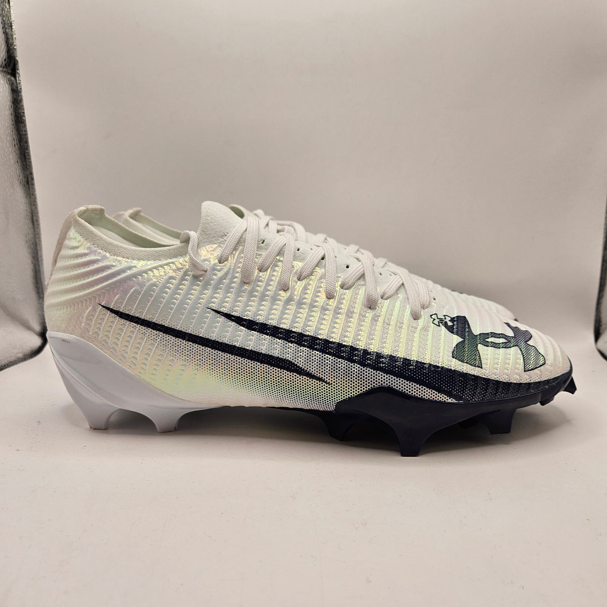 UNDER ARMOUR MEN'S 11.5 BLUR PRO FOOTBALL CLEATS WHITE MIDNIGHT NAVY 3028220-103
