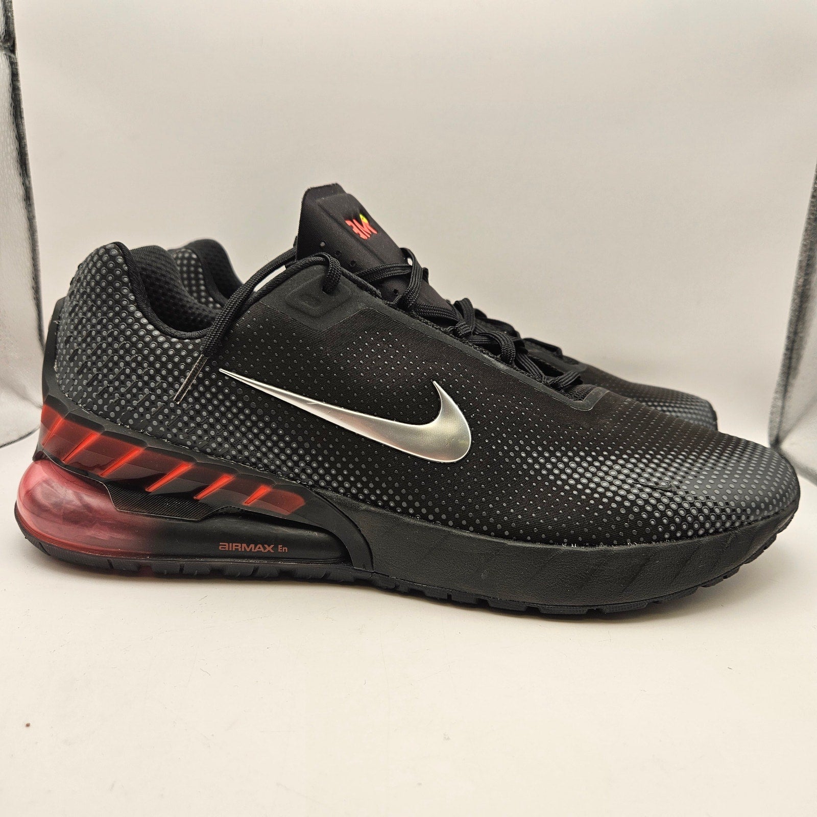 NIKE MEN'S 13 AIR MAX PHOENIX BLACK METALLIC SILVER RED FZ5307-003 NWOB